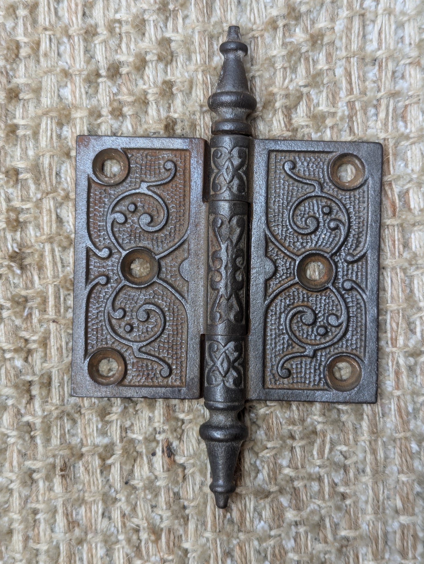 3 1/2" x 3" Antique Decorative Cast Iron Steeple Tip Hinge