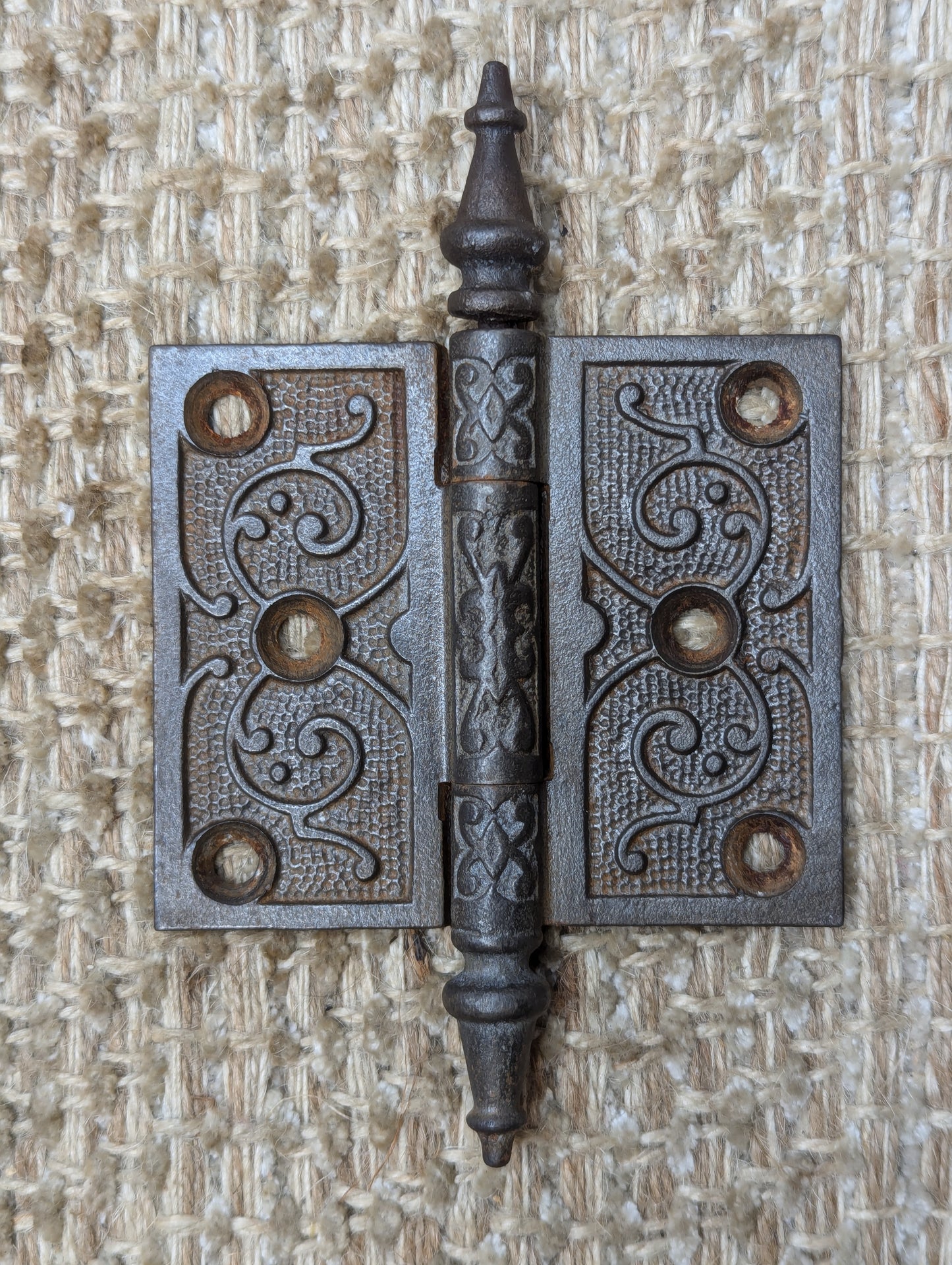 3 1/2" x 3" Antique Decorative Cast Iron Steeple Tip Hinge