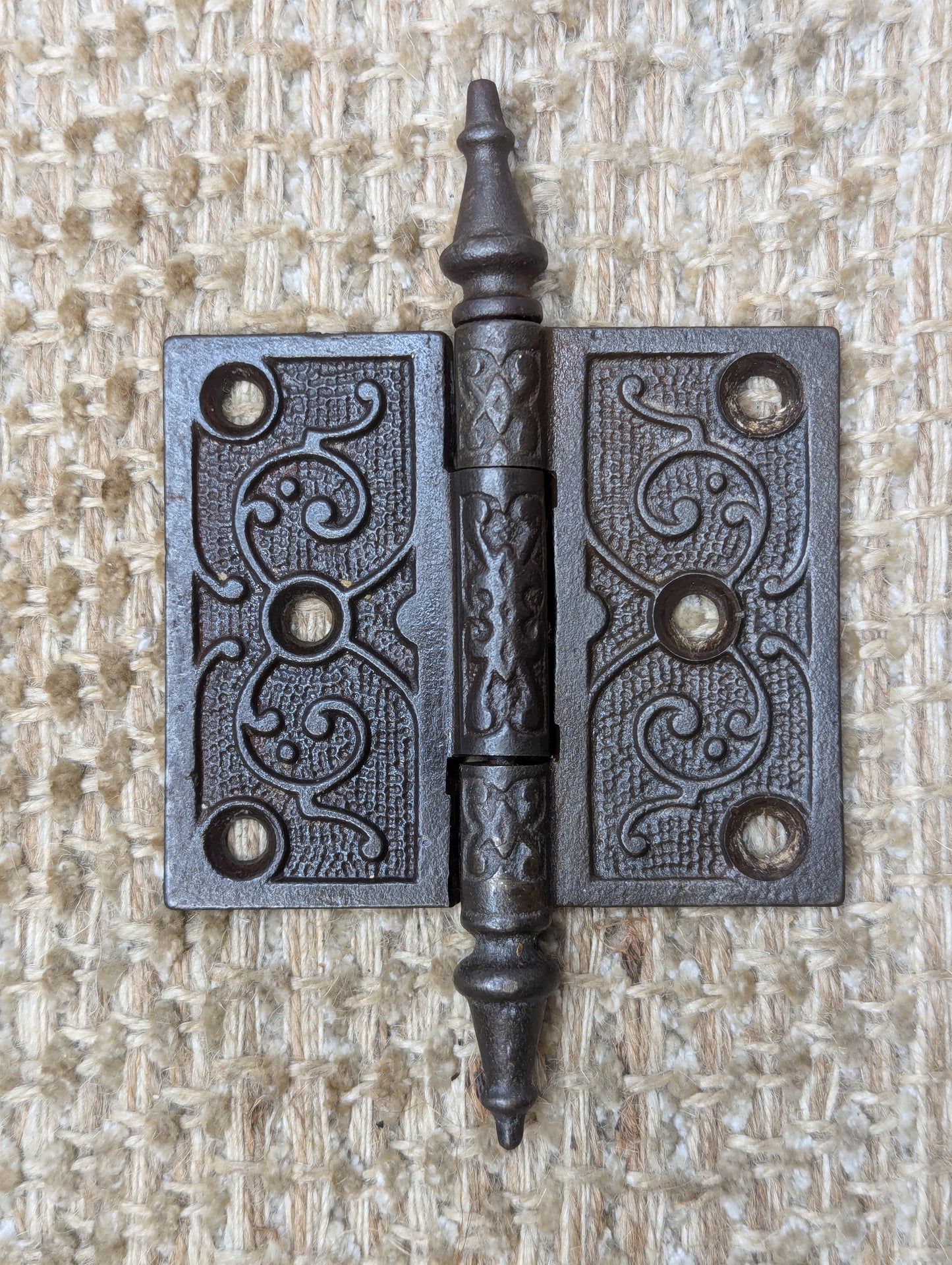 3 1/2" x 3" Antique Decorative Cast Iron Steeple Tip Hinge