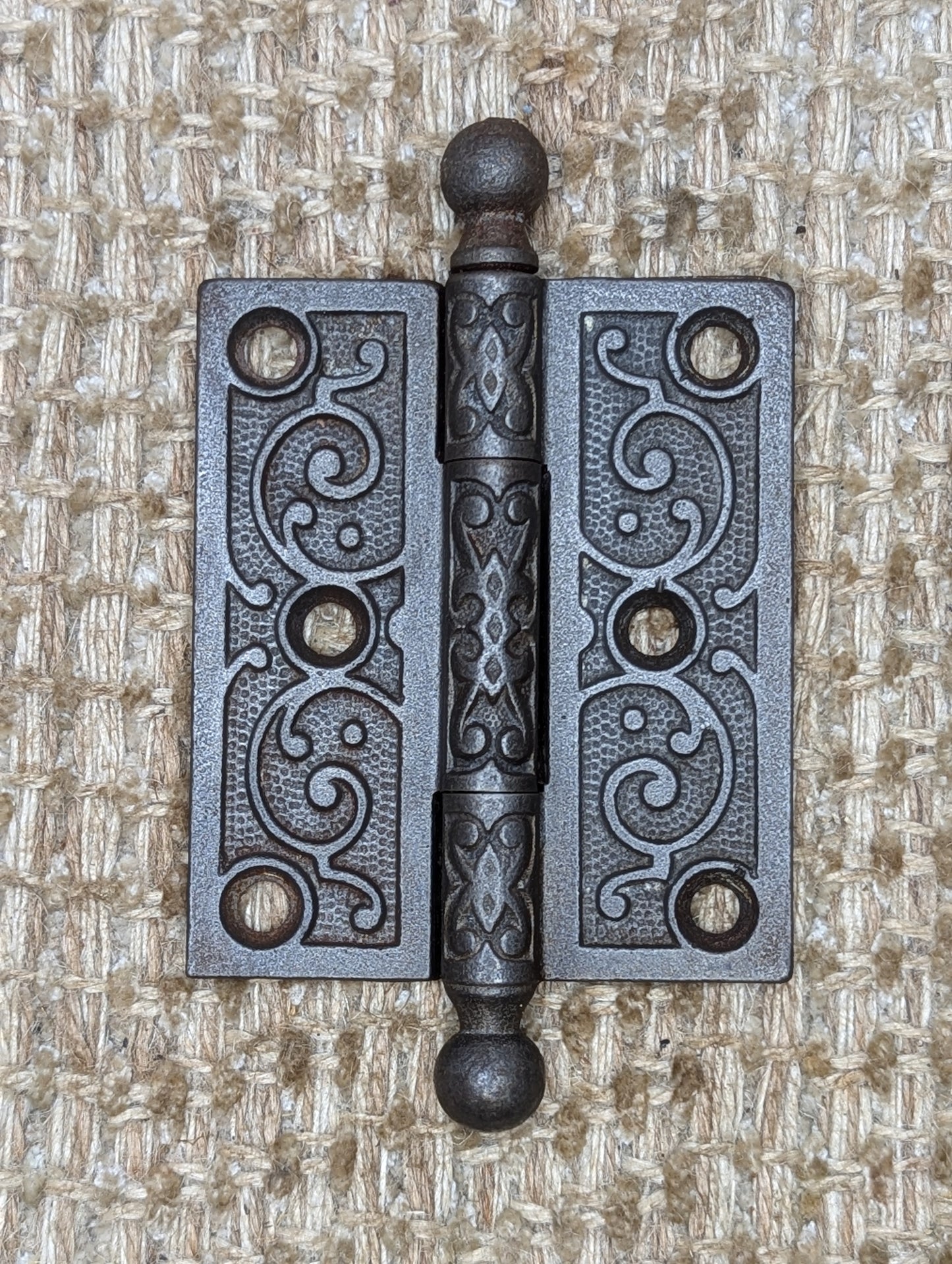 3" x 3 1/2 " Antique Decorative Cast Iron Ball Tip Hinge