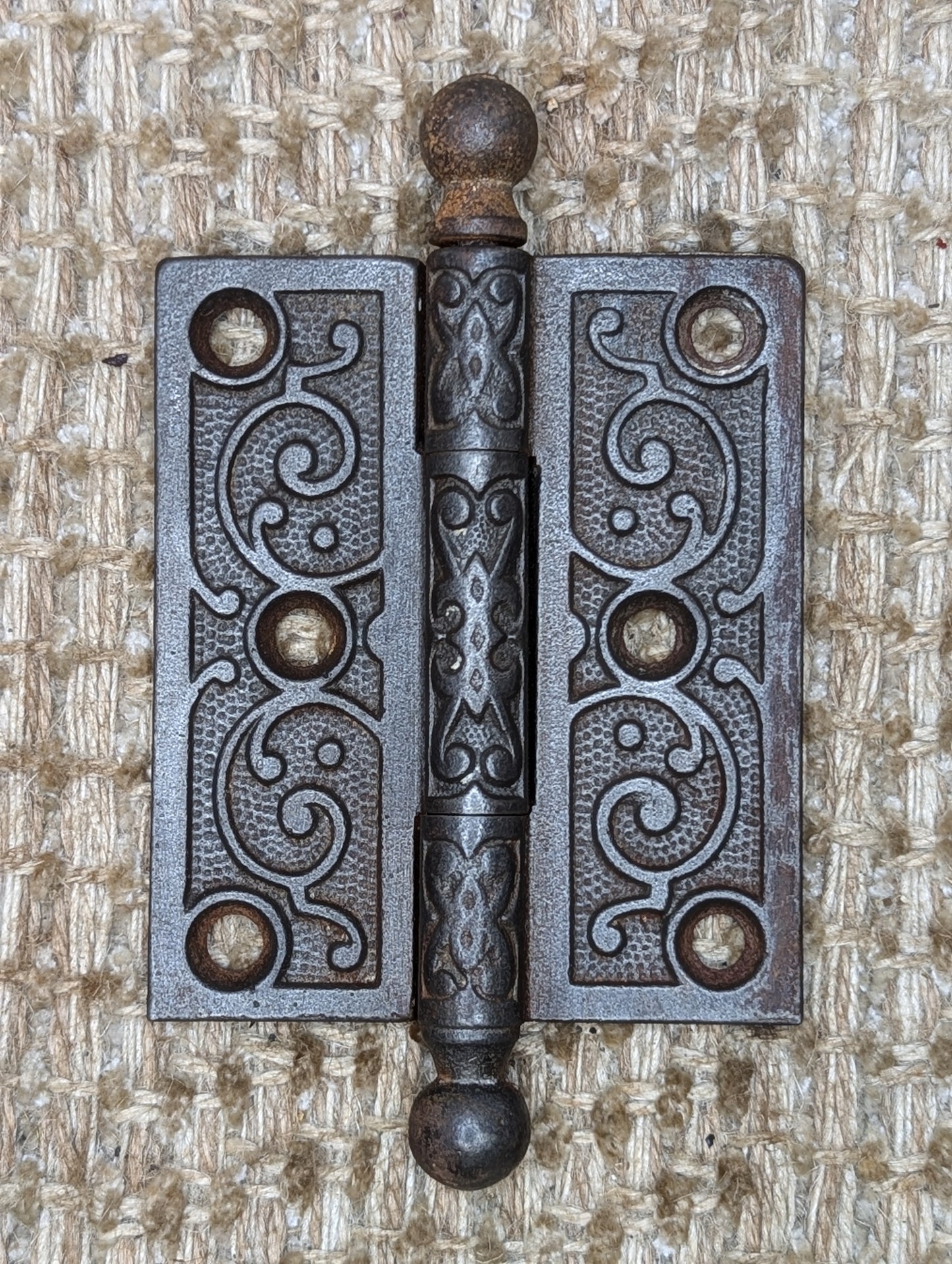 3" x 3 1/2 " Antique Decorative Cast Iron Ball Tip Hinge