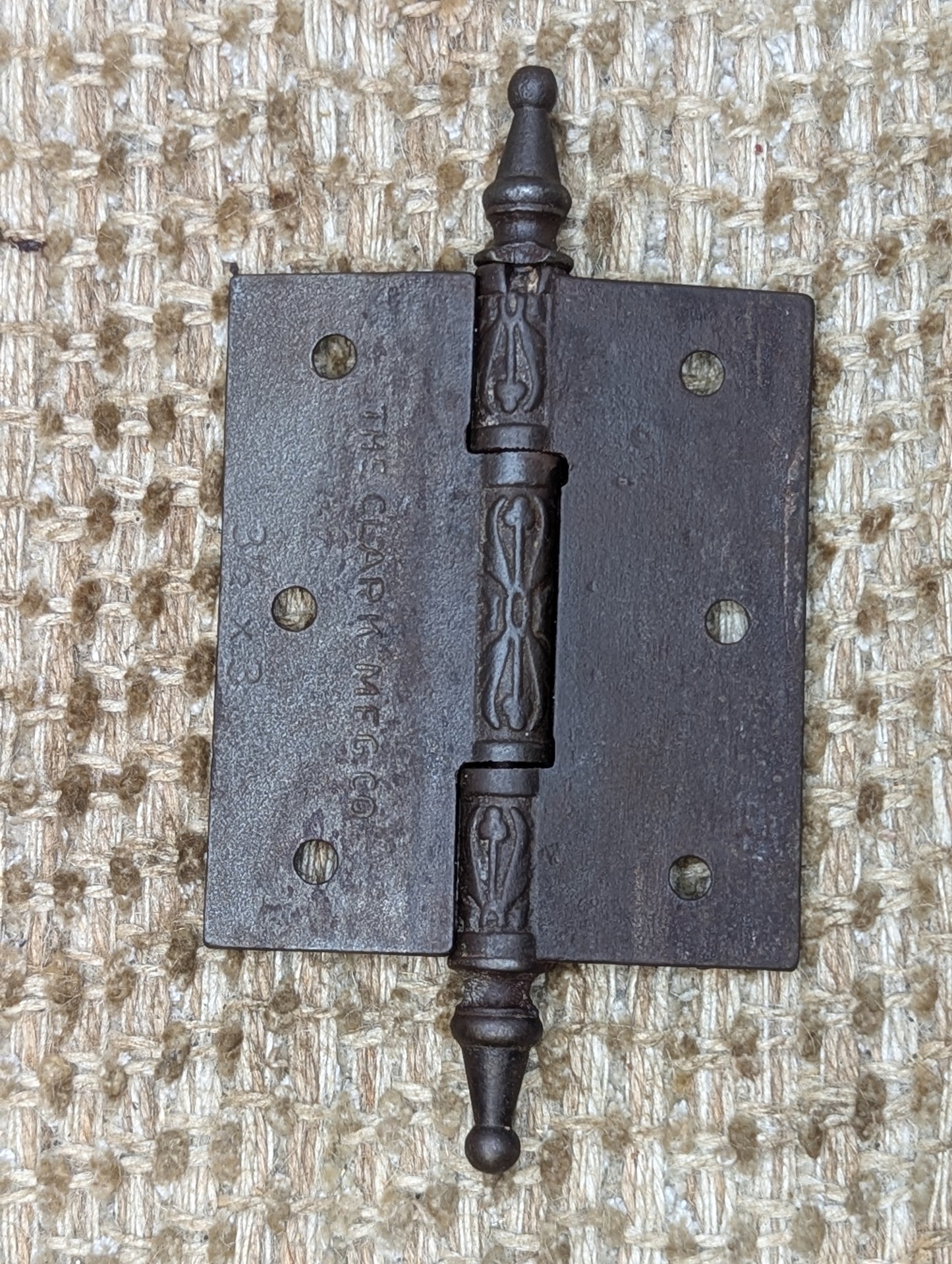 3" x 3 1/2" Antique Decorative Cast Iron Steeple Tip Hinge