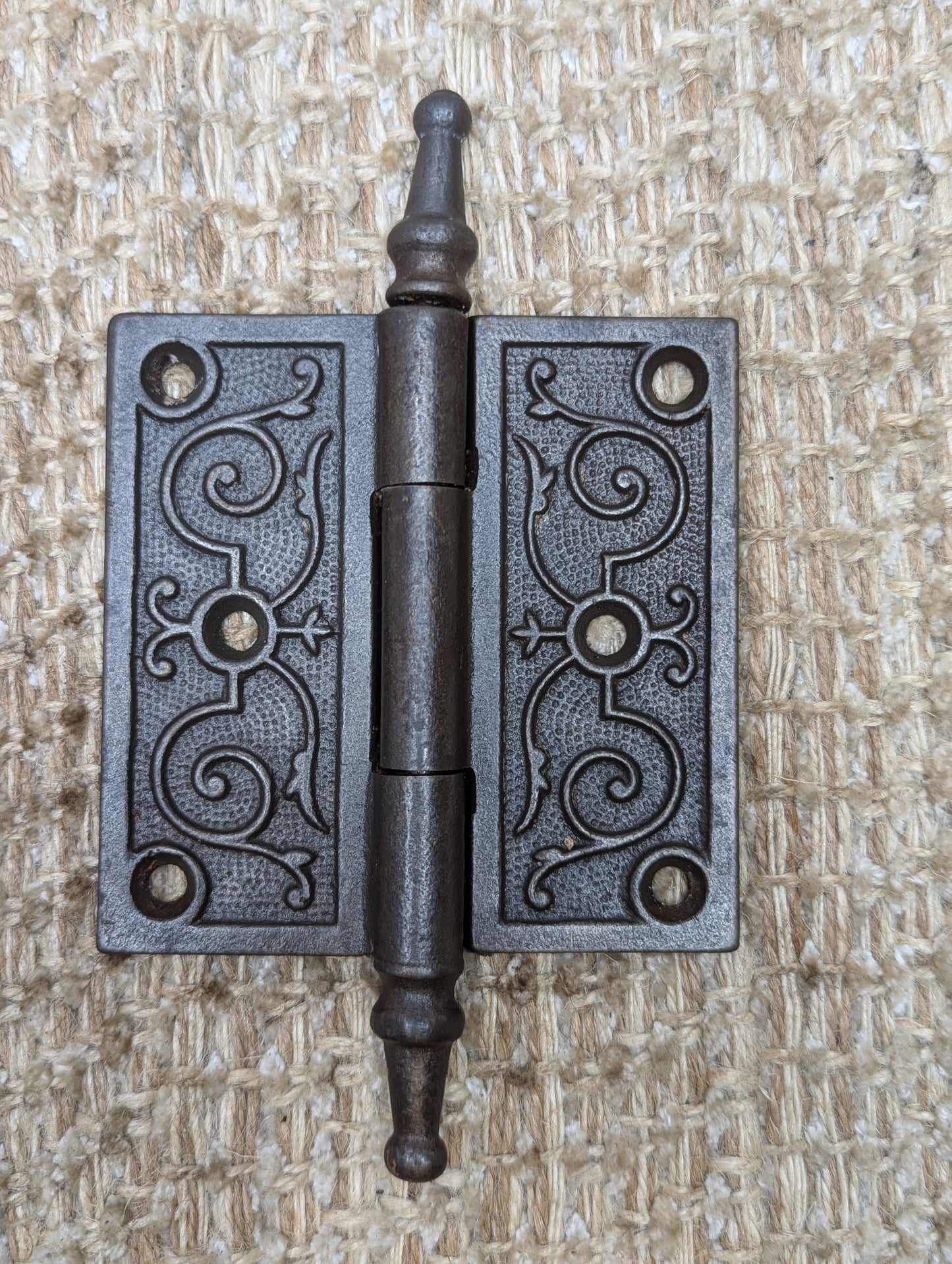 3 1/2" x 3 1/2 " Antique Decorative Cast Iron Steeple Tip Hinge