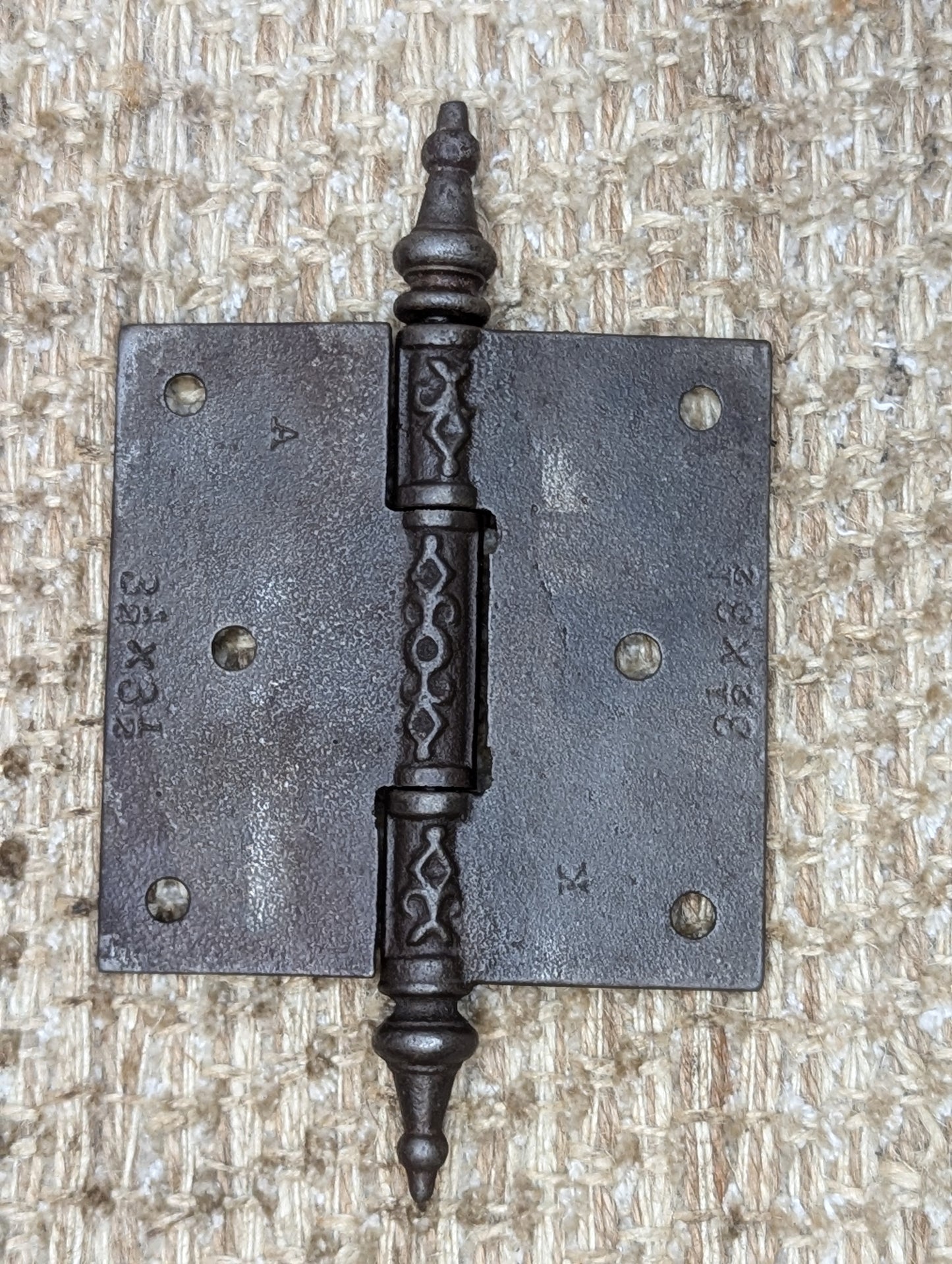 3 1/2" x 3 1/2 " Antique Decorative Cast Iron Steeple Tip Hinge