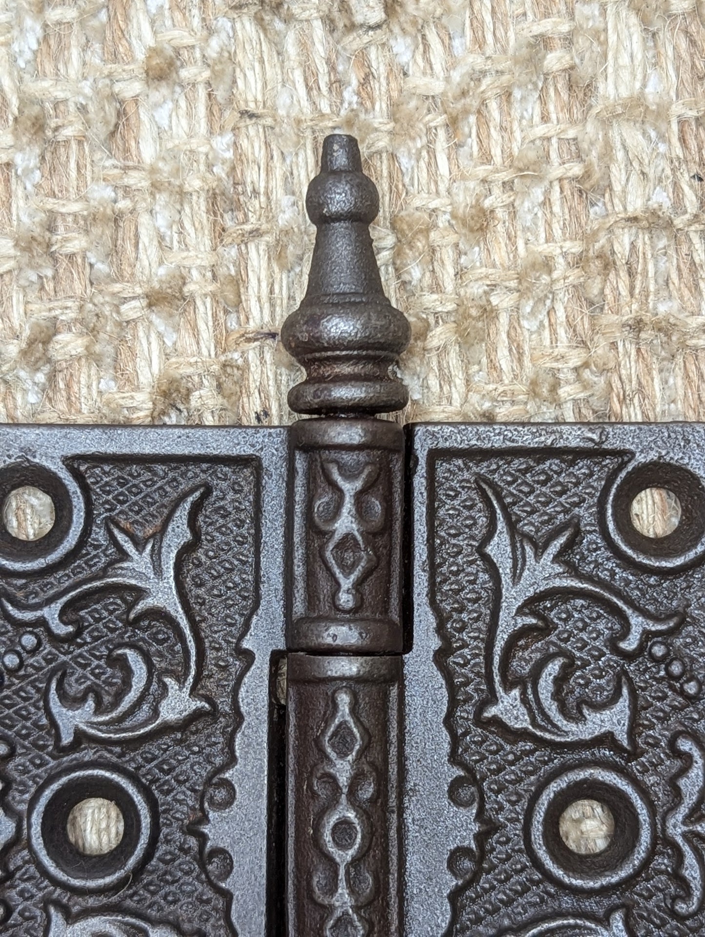 3 1/2" x 3 1/2 " Antique Decorative Cast Iron Steeple Tip Hinge