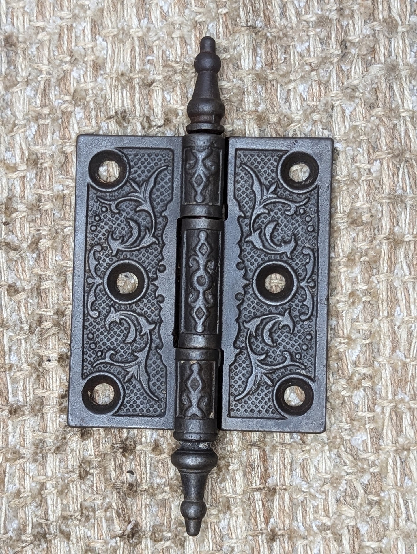 3" x 3 1/2" Antique Decorative Cast Iron Steeple Tip Hinge