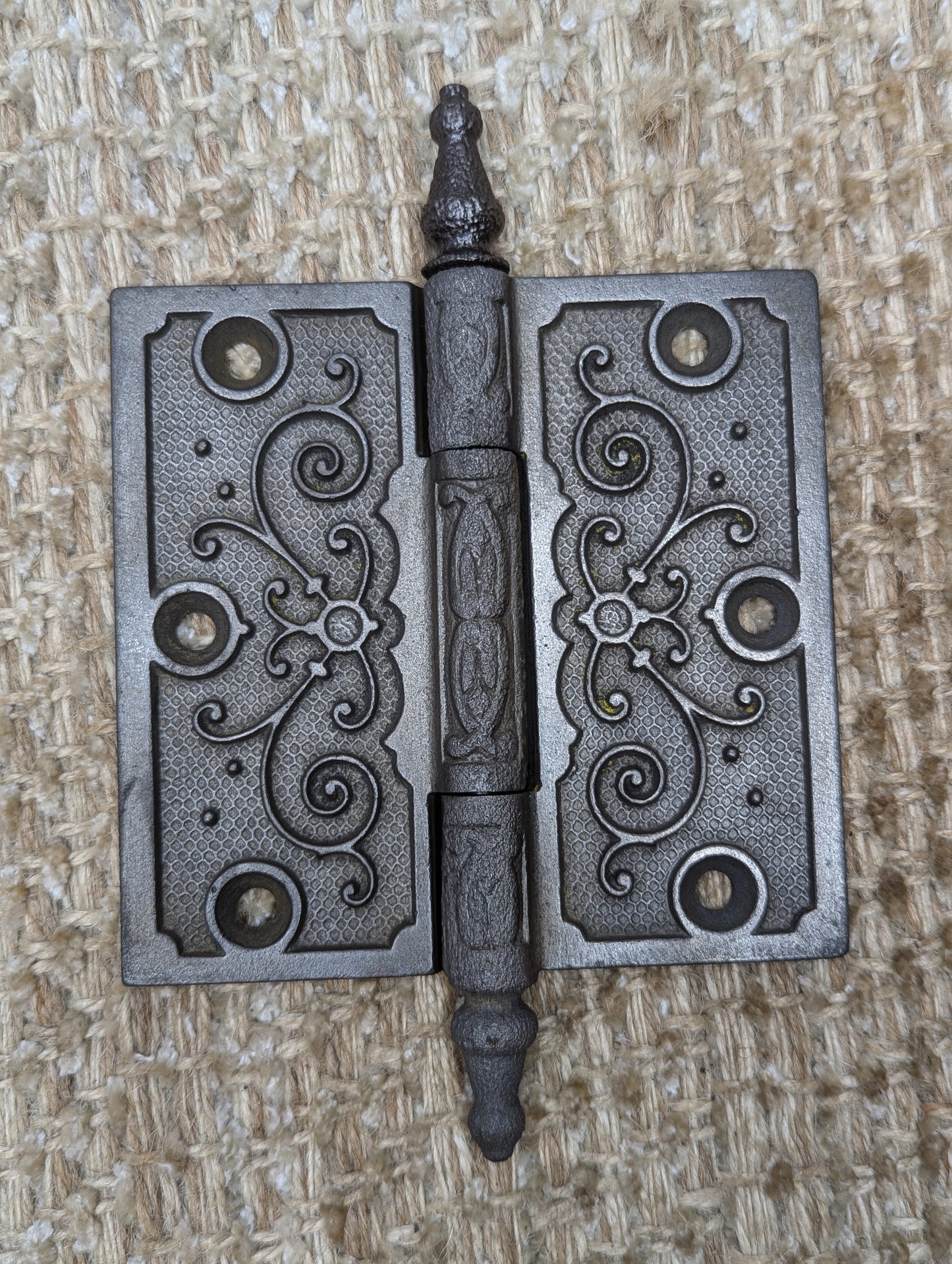 4" x 4" Antique Decorative Cast Iron Steeple Tip Hinge