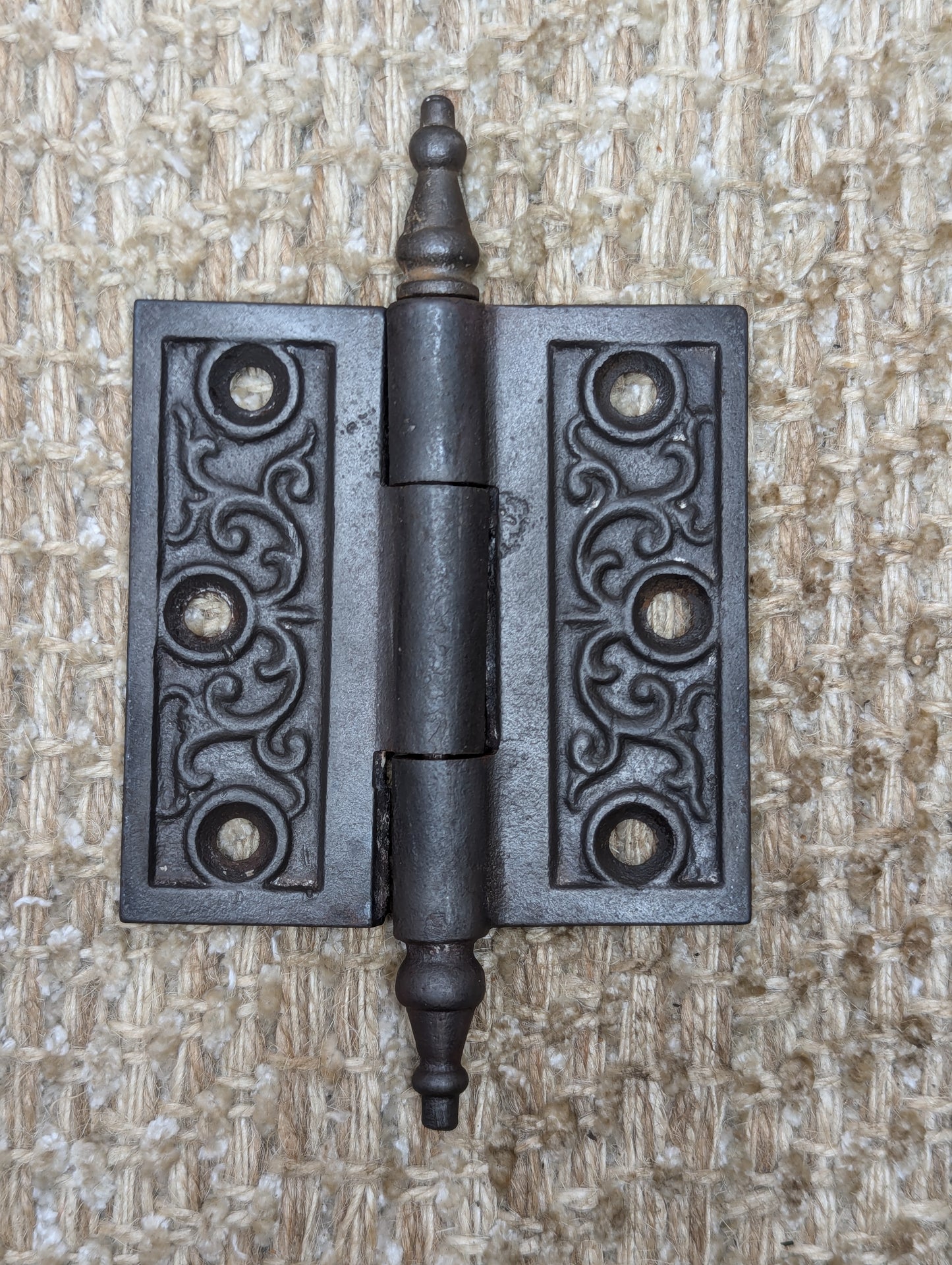 3" x 3" Antique Decorative Cast Iron Steeple Tip Hinge