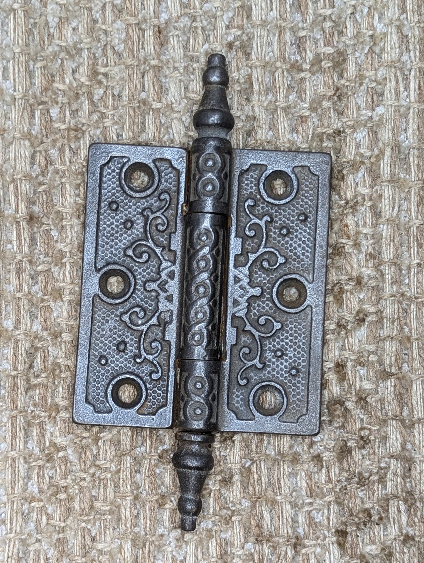3" x 3 1/2" Antique Decorative Cast Iron Steeple Tip Hinge