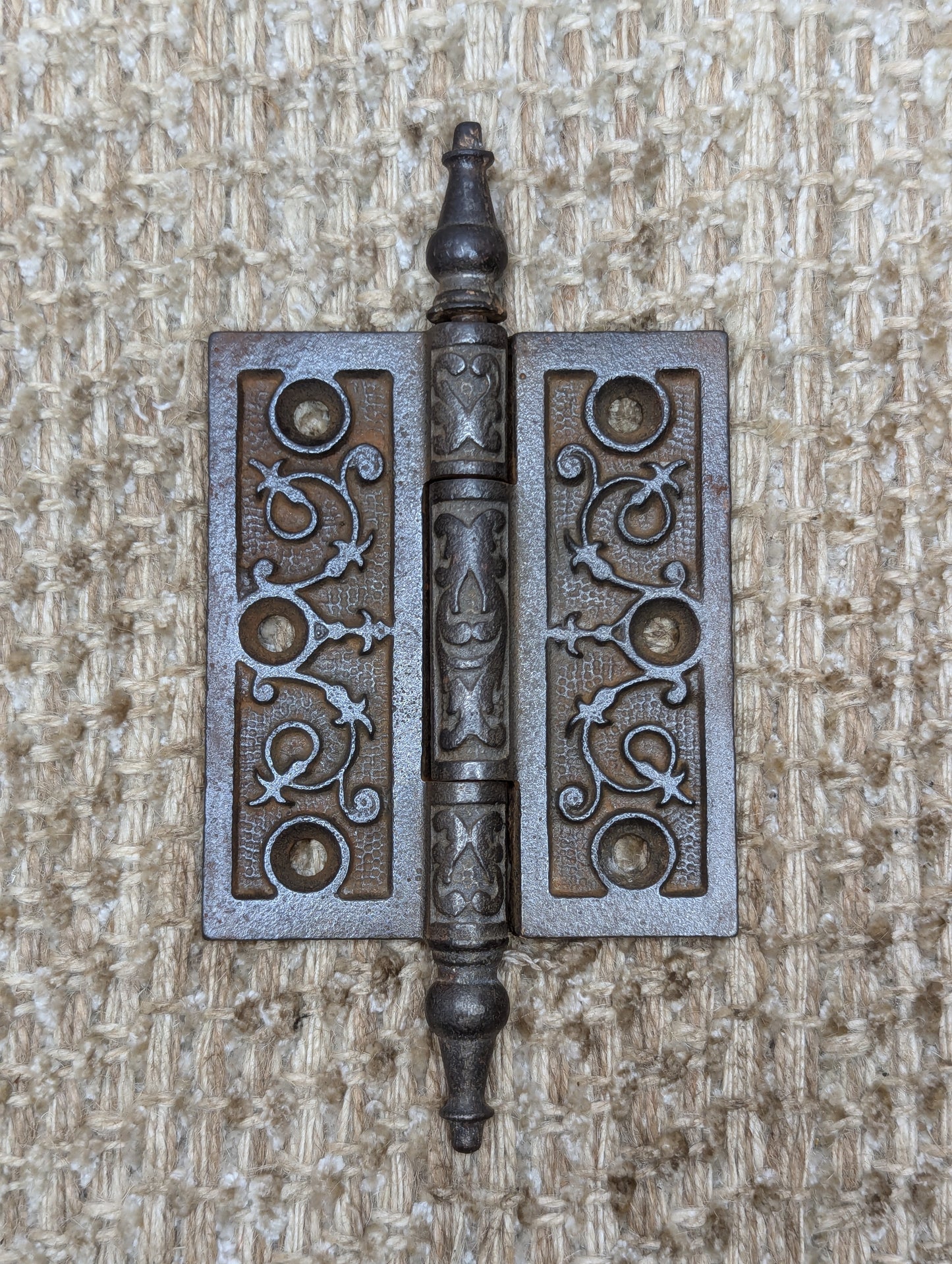 3" x 3 1/2" Antique Decorative Cast Iron Steeple Tip Hinge