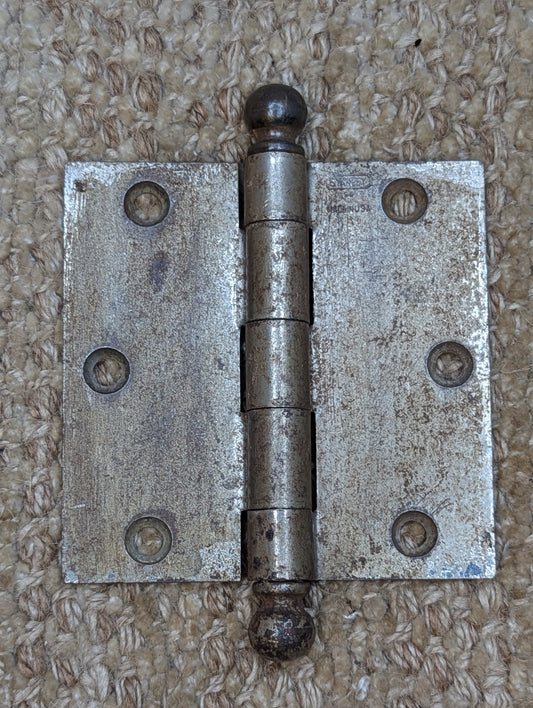 3 1/2" x 3 1/2" Antique Stanley Ball Tip Door Hinge
