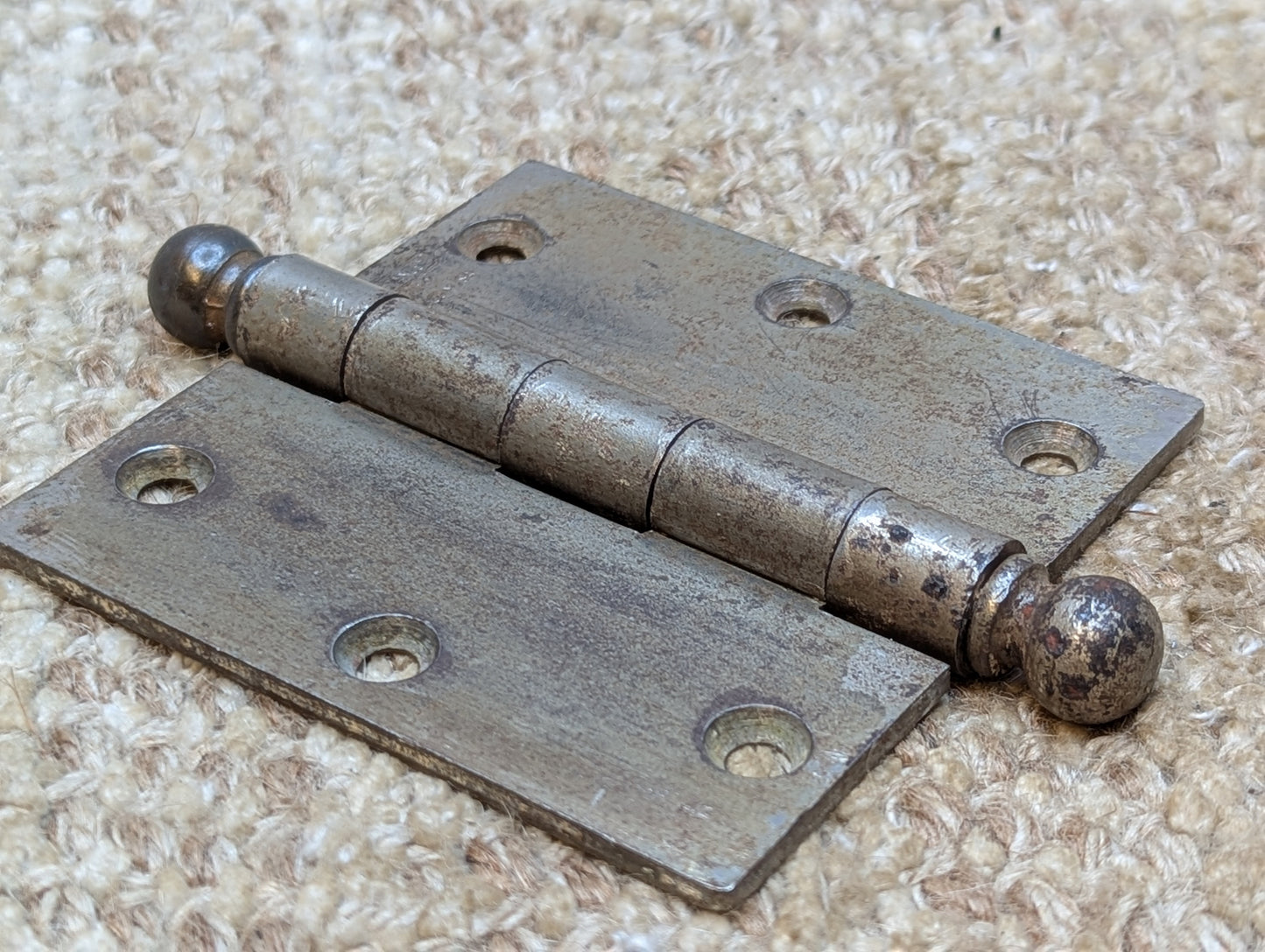 3 1/2" x 3 1/2" Antique Stanley Ball Tip Door Hinge