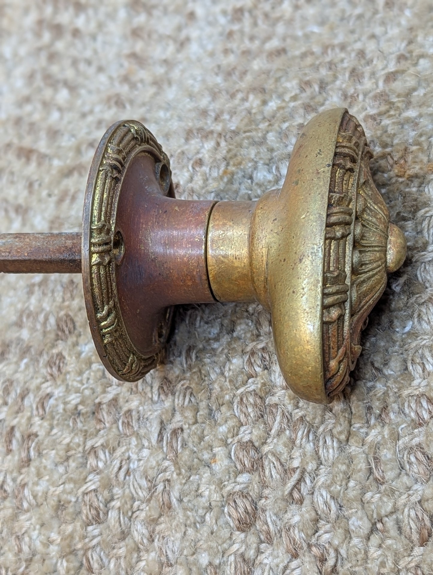 Antique Yale Cast Brass Oval Door Knob & Rosette Set Circa 1899