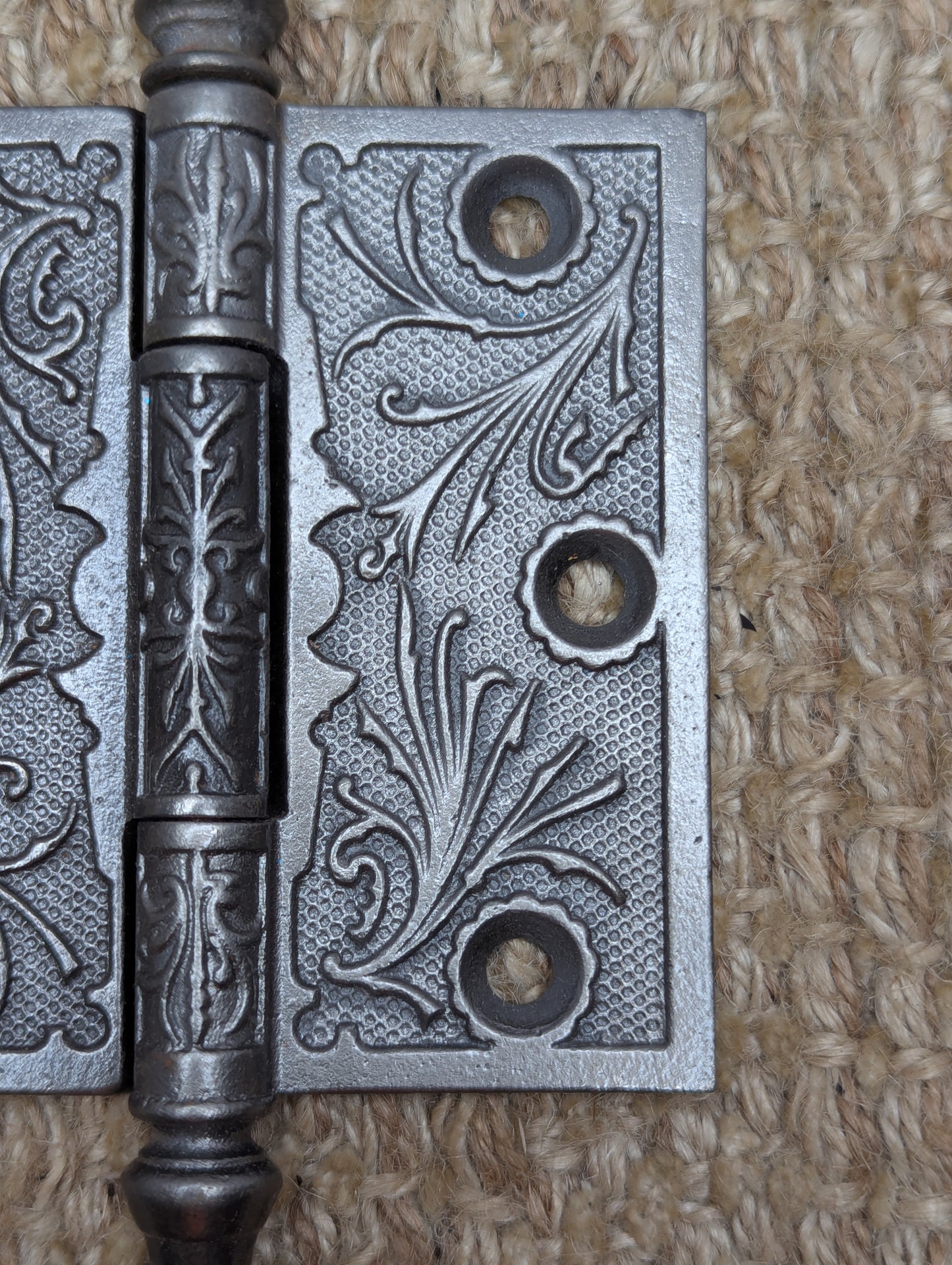 3 1/2" x 3 1/2" Antique Ornate Cast Iron Steeple Hinge