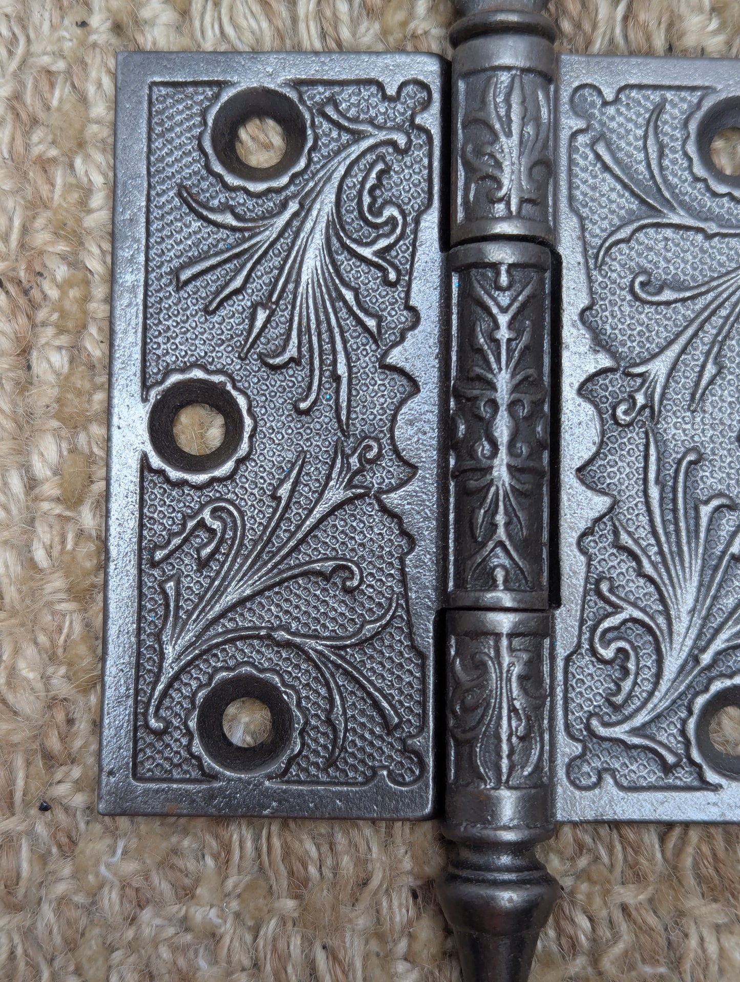 3 1/2" x 3 1/2" Antique Ornate Cast Iron Steeple Hinge