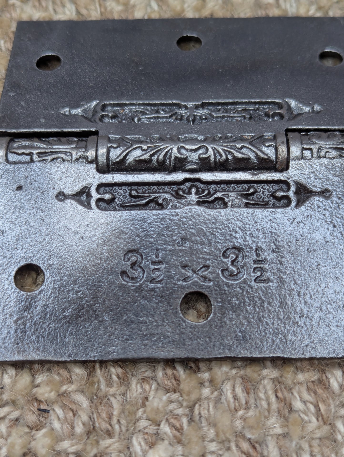 3 1/2" x 3 1/2" Antique Ornate Cast Iron Steeple Hinge