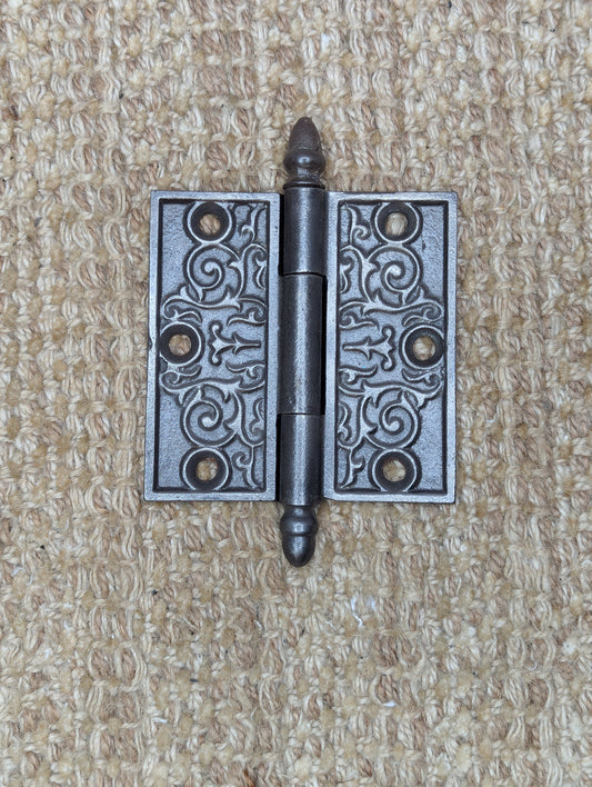 3 1/2" x 3 1/2" Antique Ornate Cast Iron Acorn Tip Hinge