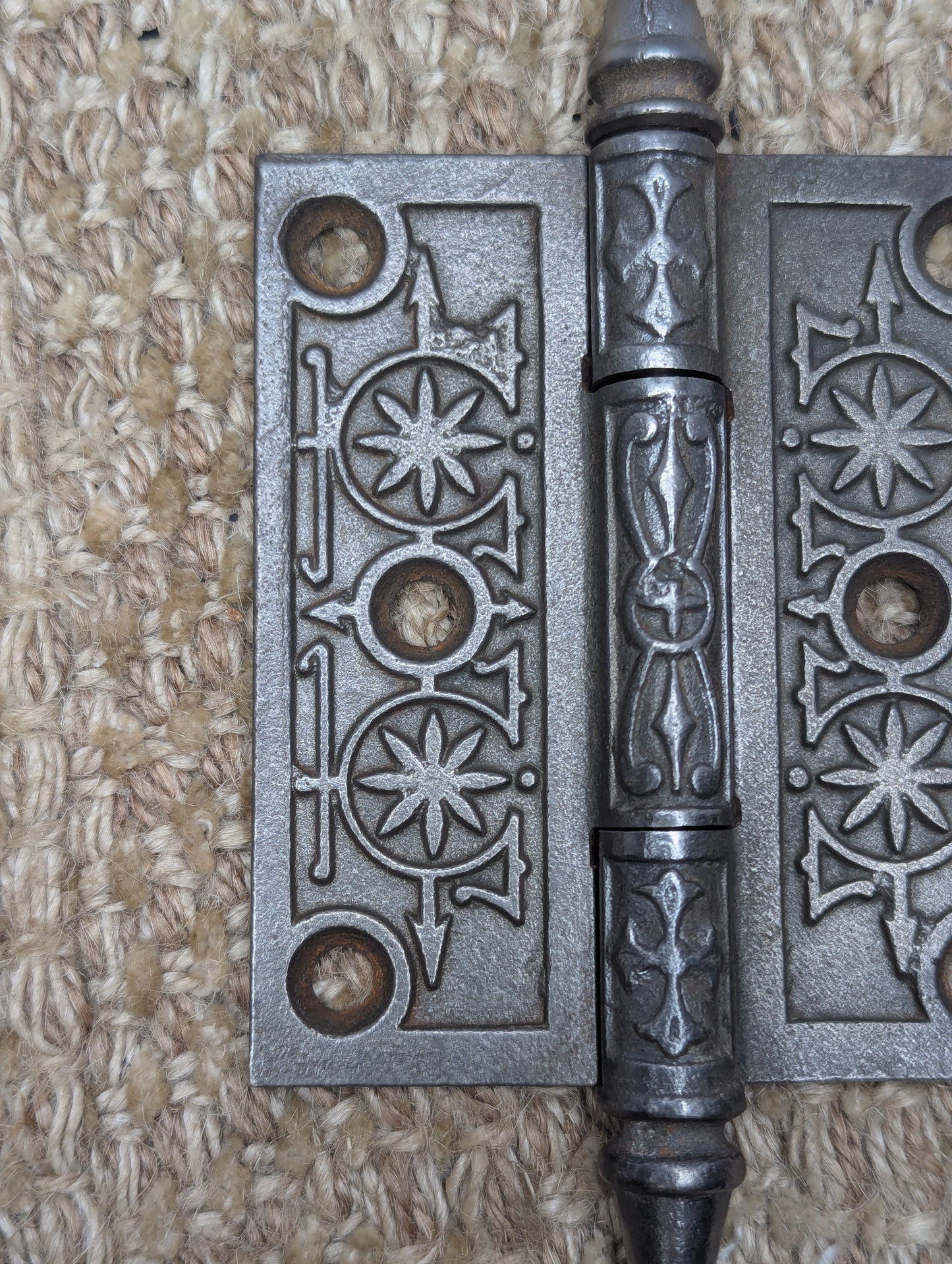 3" x 3 1/2" Antique Decorative Cast Iron Steeple Tip Hinge