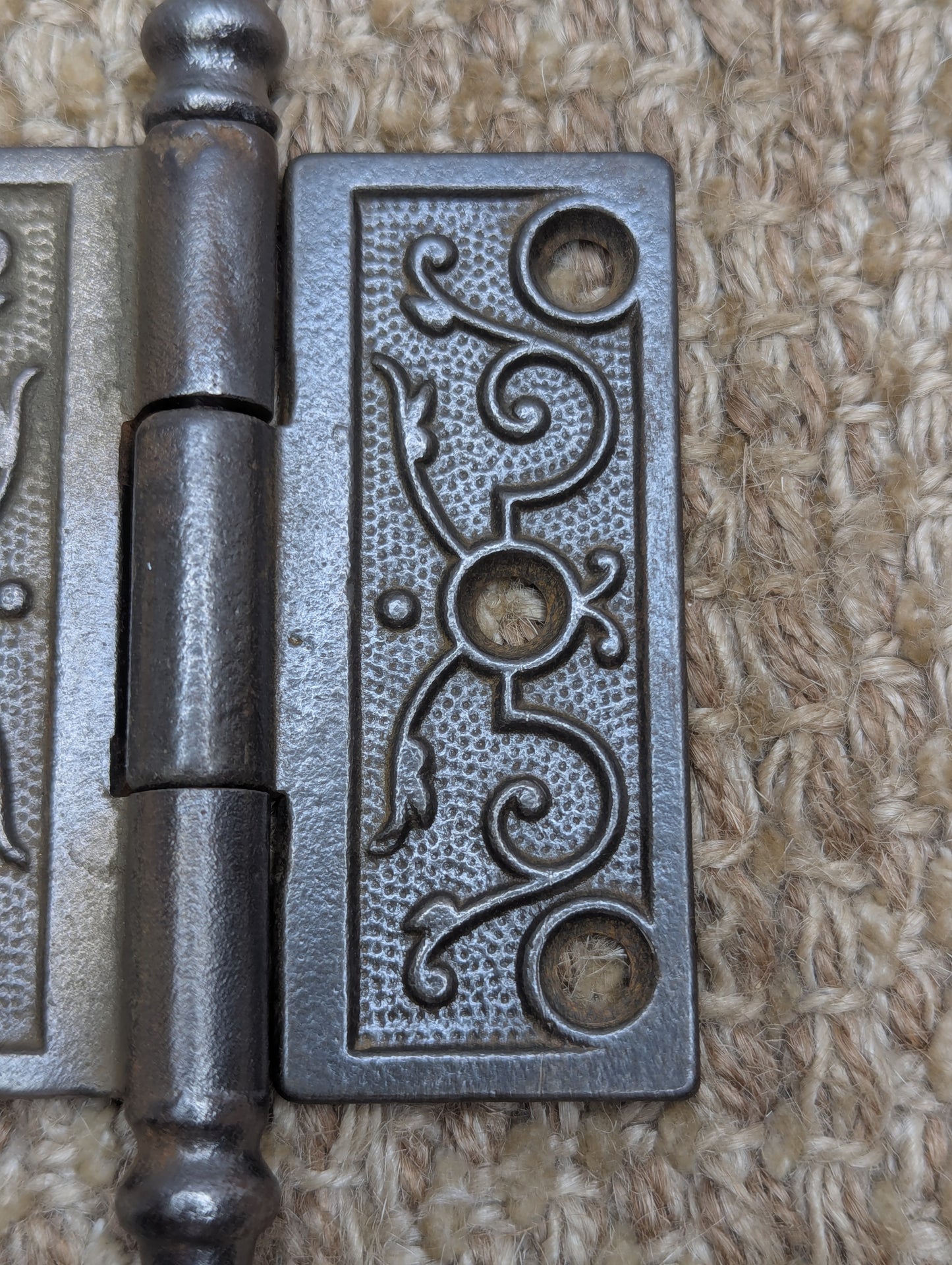 3" x 3" Antique Decorative Cast Iron Steeple Tip Hinge