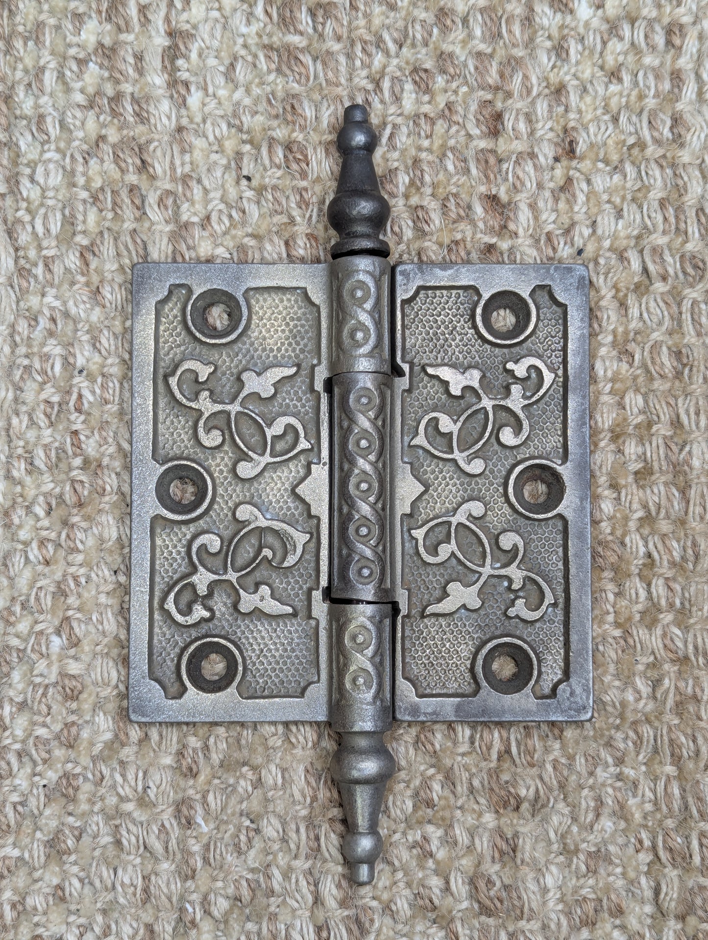 4" x 4" Antique Decorative Cast Iron Steeple Tip Hinge