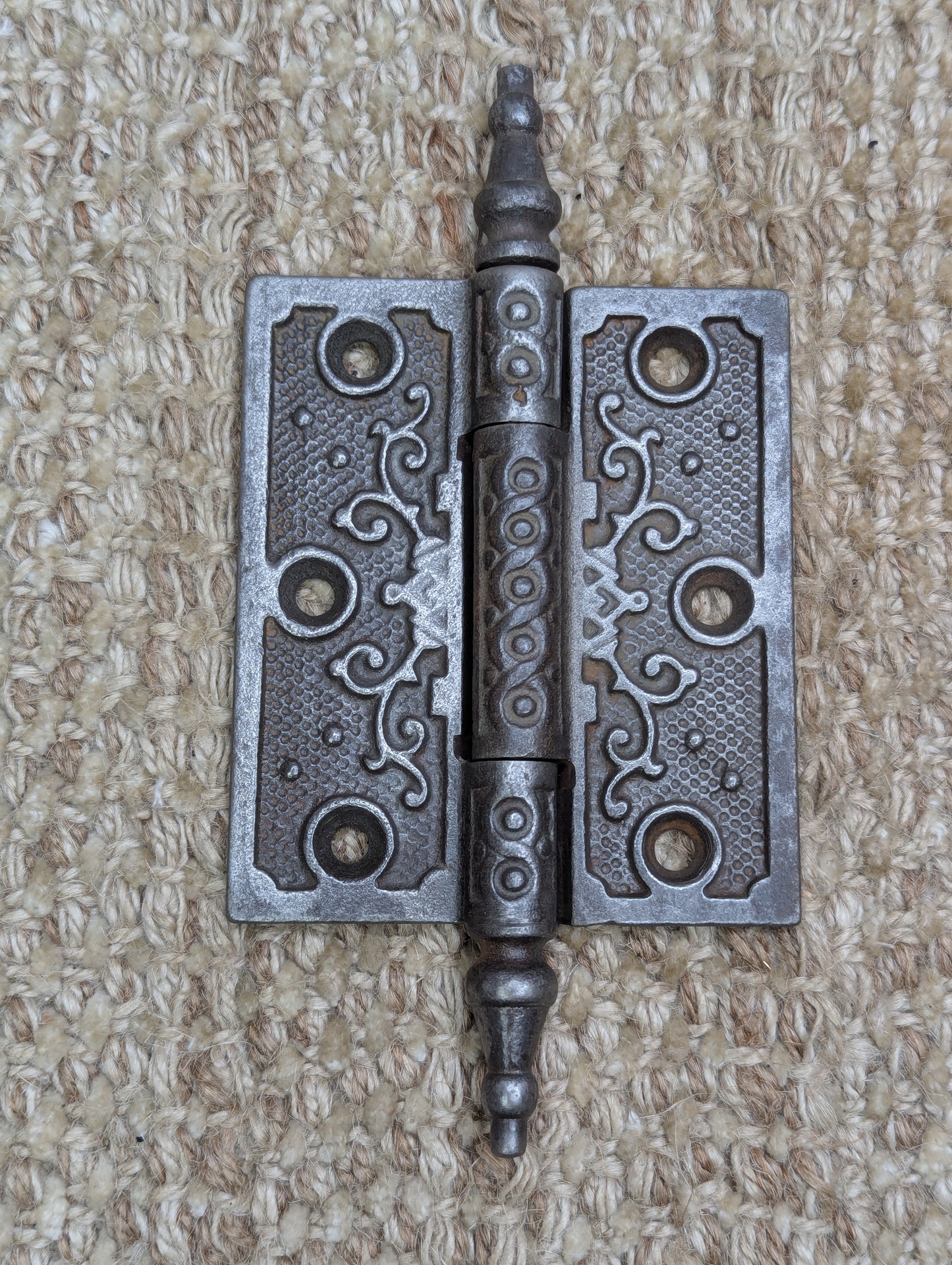 3" x 3 1/2" Antique Decorative Cast Iron Steeple Tip Hinge