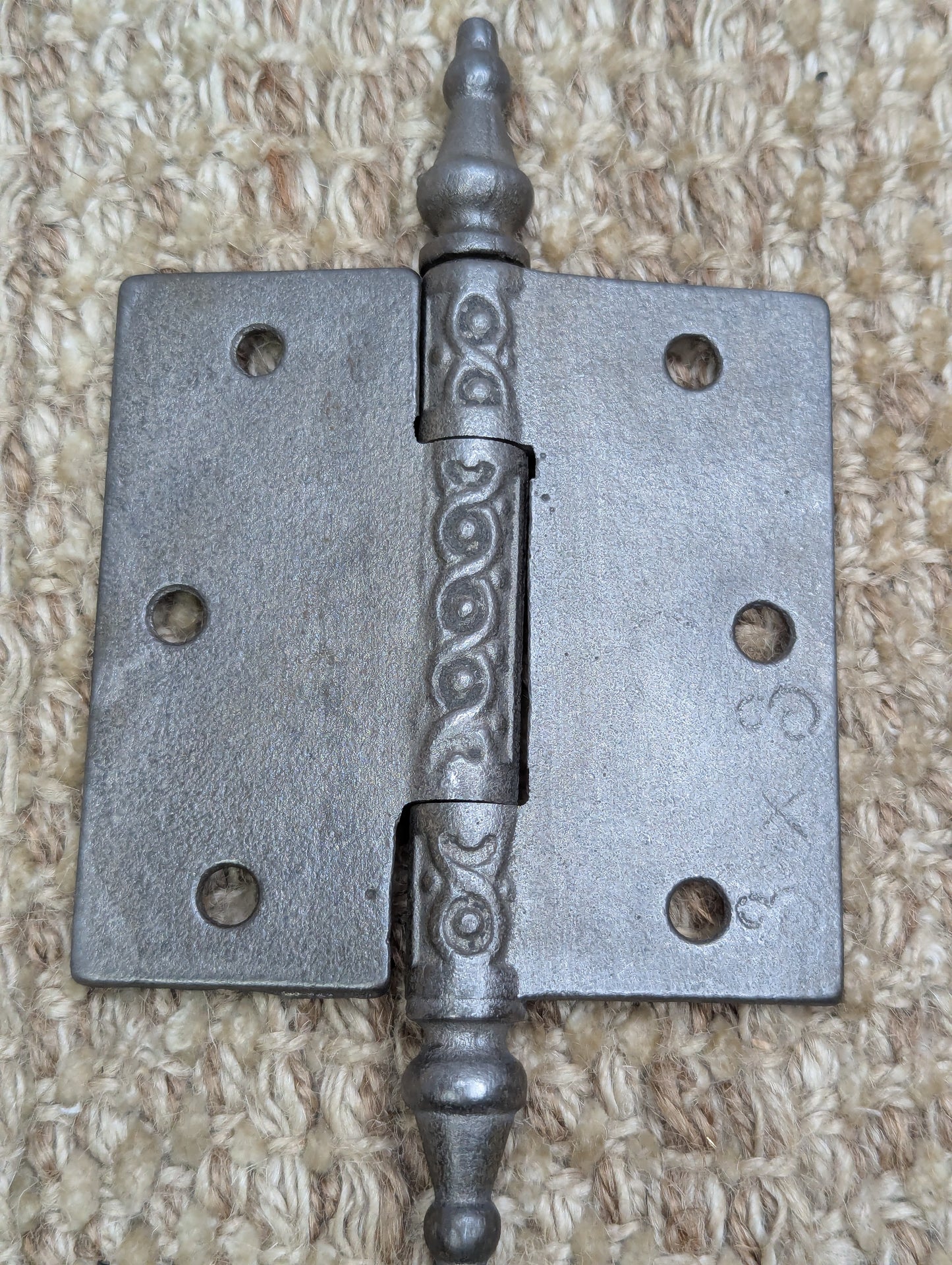 3" x 3" Antique Decorative Cast Iron Steeple Tip Hinge