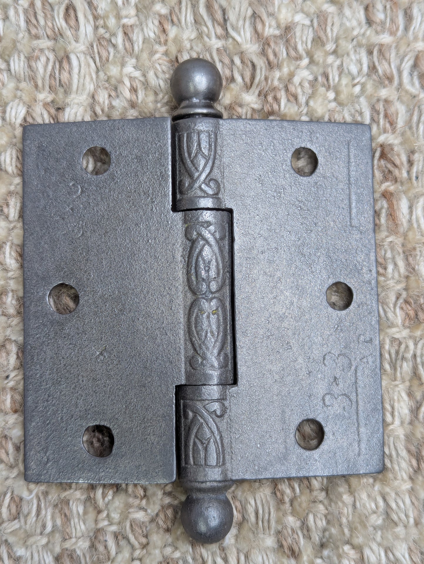 3" x 3" Antique Ornate Cast Iron Ball Tip Hinge