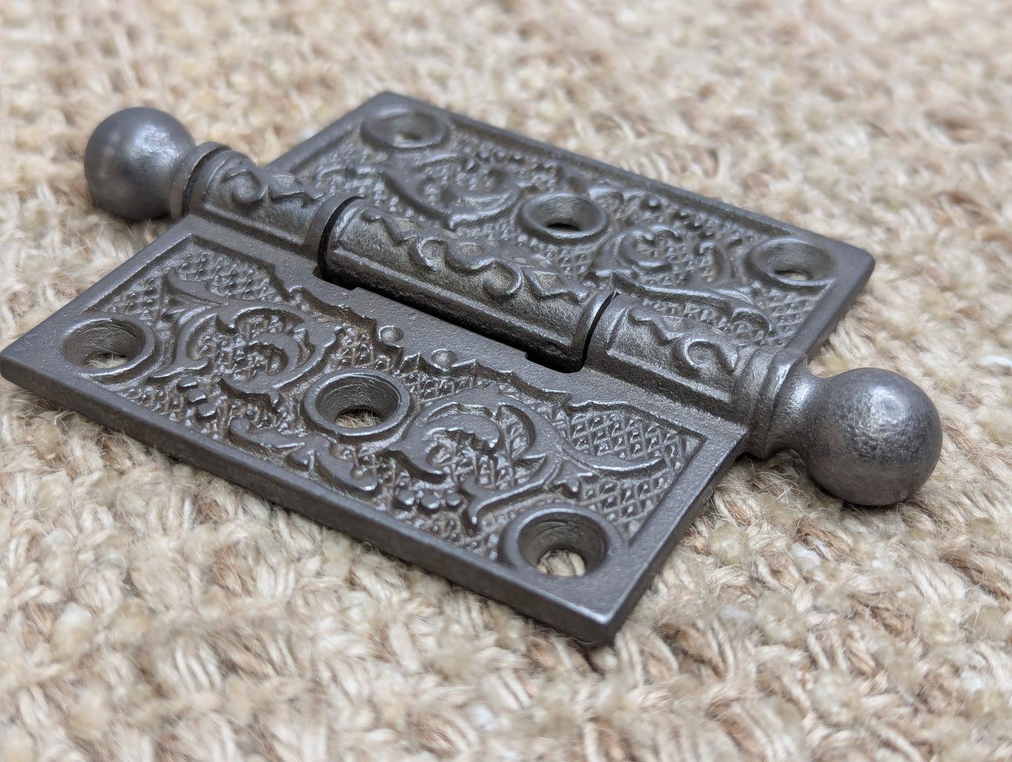 3" x 3" Antique Ornate Cast Iron Ball Tip Hinge