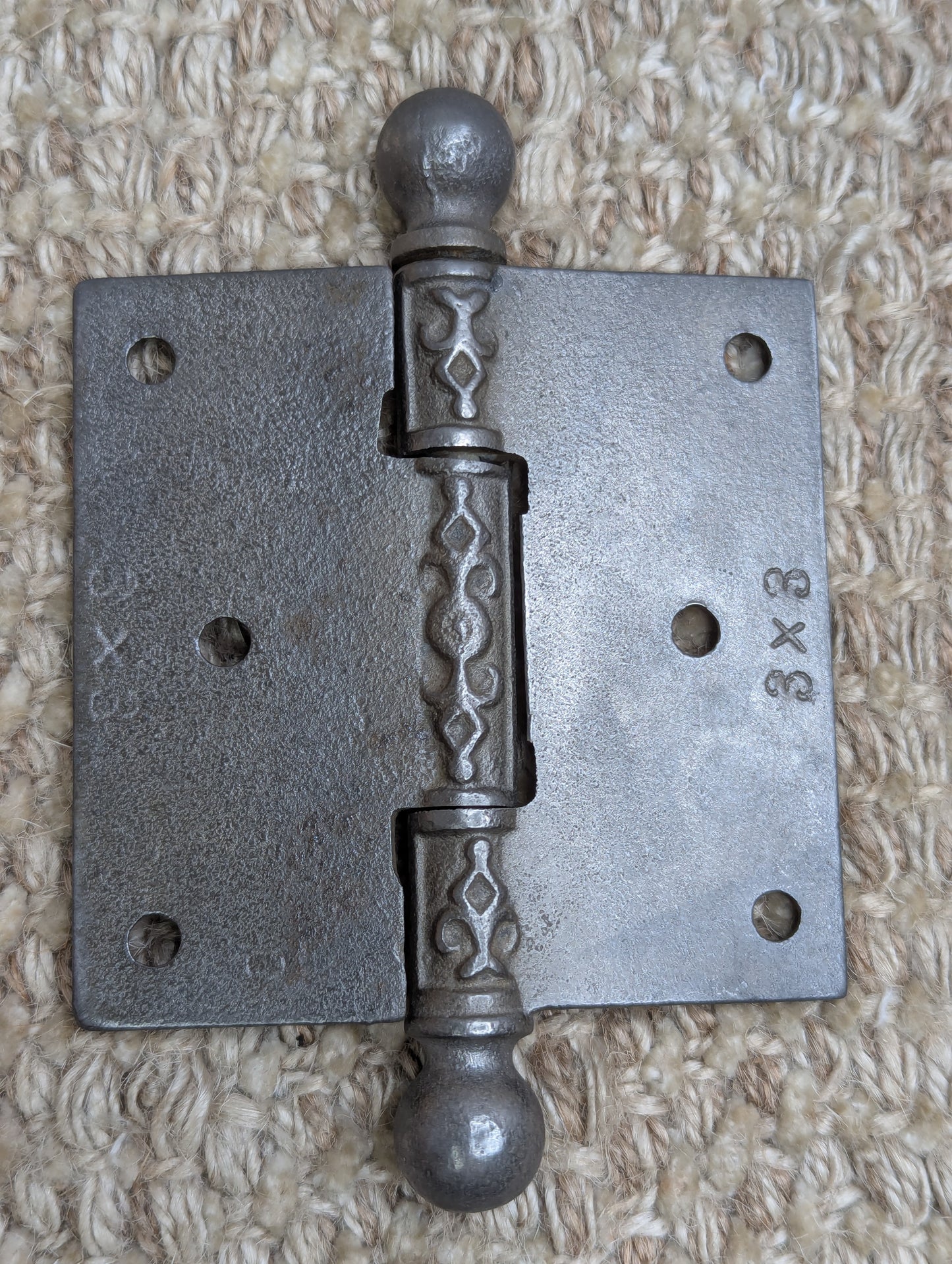 3" x 3" Antique Ornate Cast Iron Ball Tip Hinge