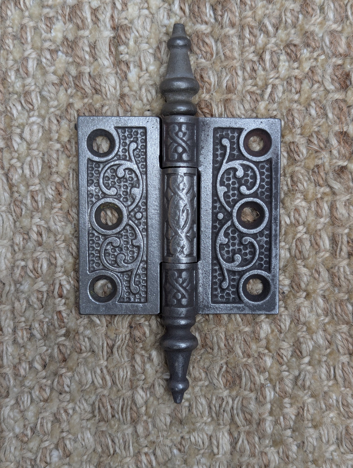 2 1/2" x 2 1/2" Antique Ornate Cast Iron Steeple Hinge