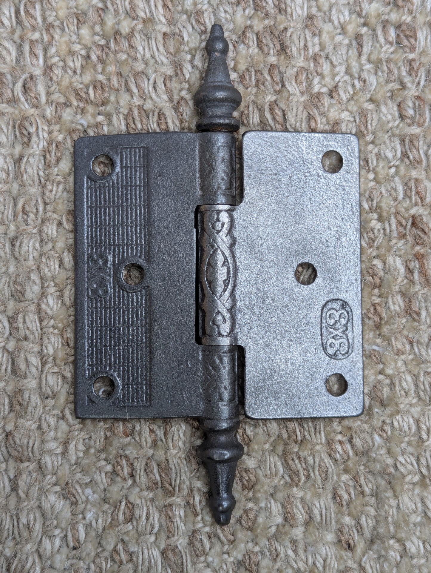 3" x 3" Antique Decorative Cast Iron Steeple Tip Hinge