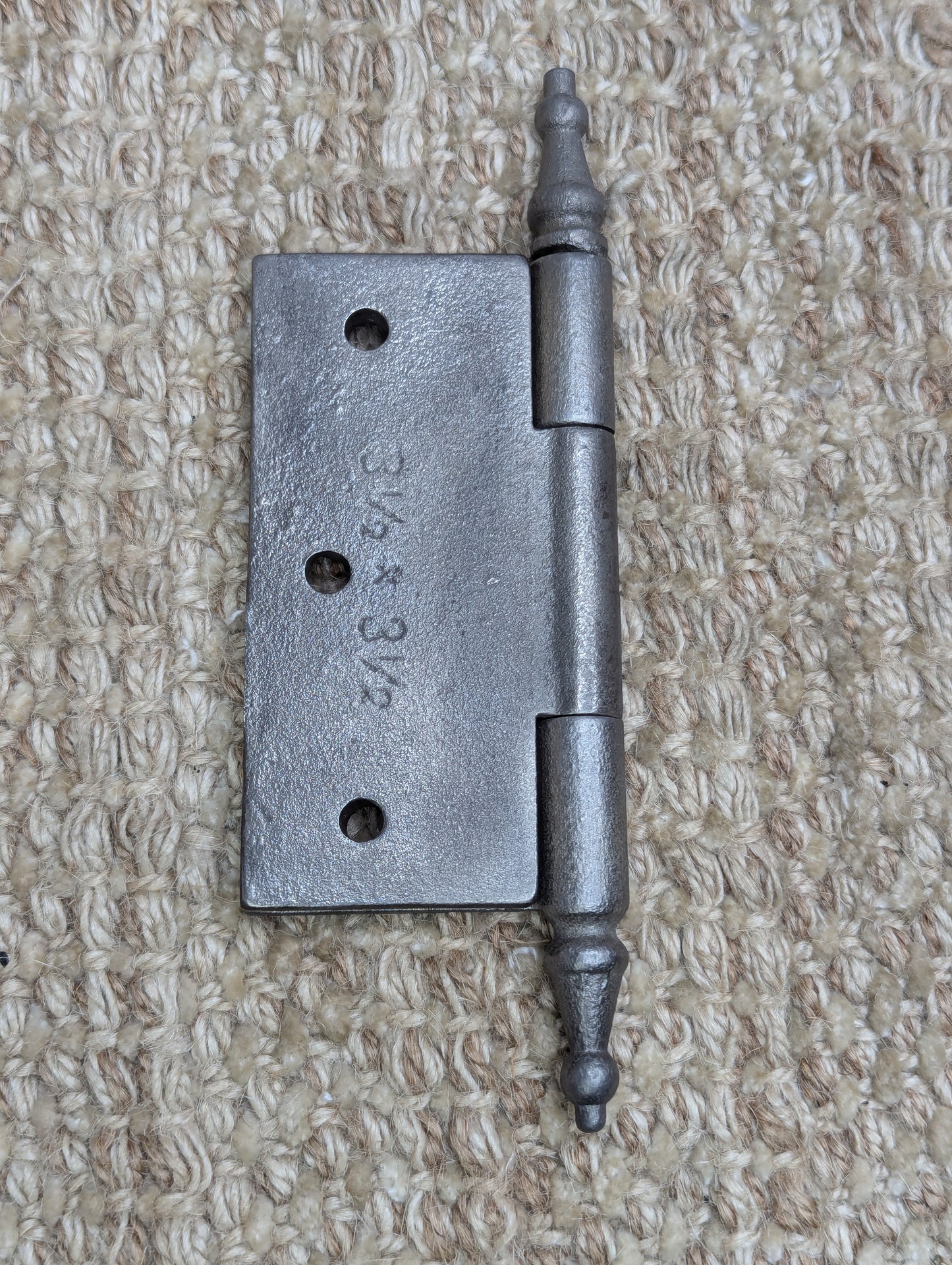 3 1/2" x 3 1/2" Antique Ornate Cast Iron Steeple Hinge