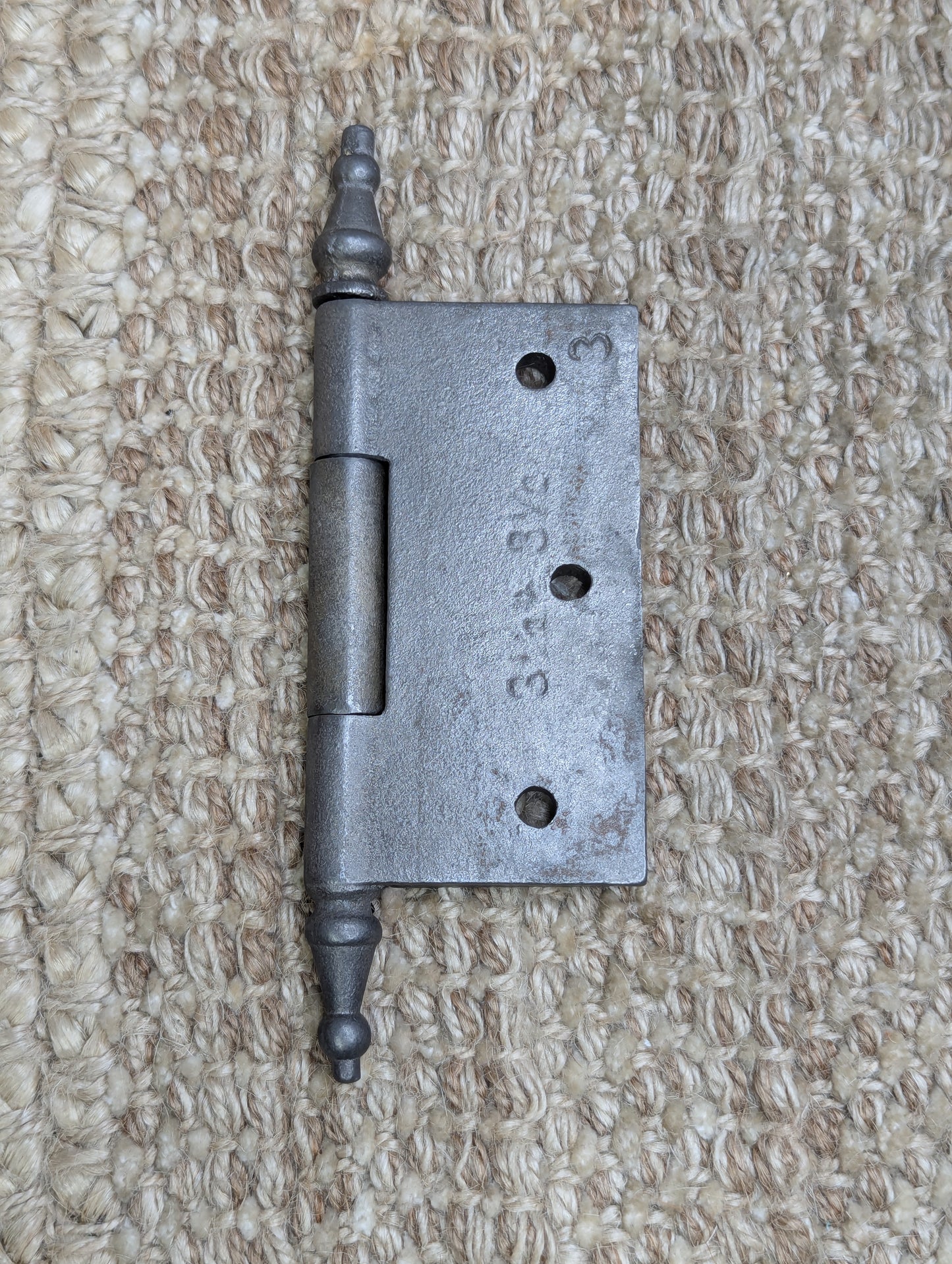 3 1/2" x 3 1/2" Antique Ornate Cast Iron Steeple Hinge