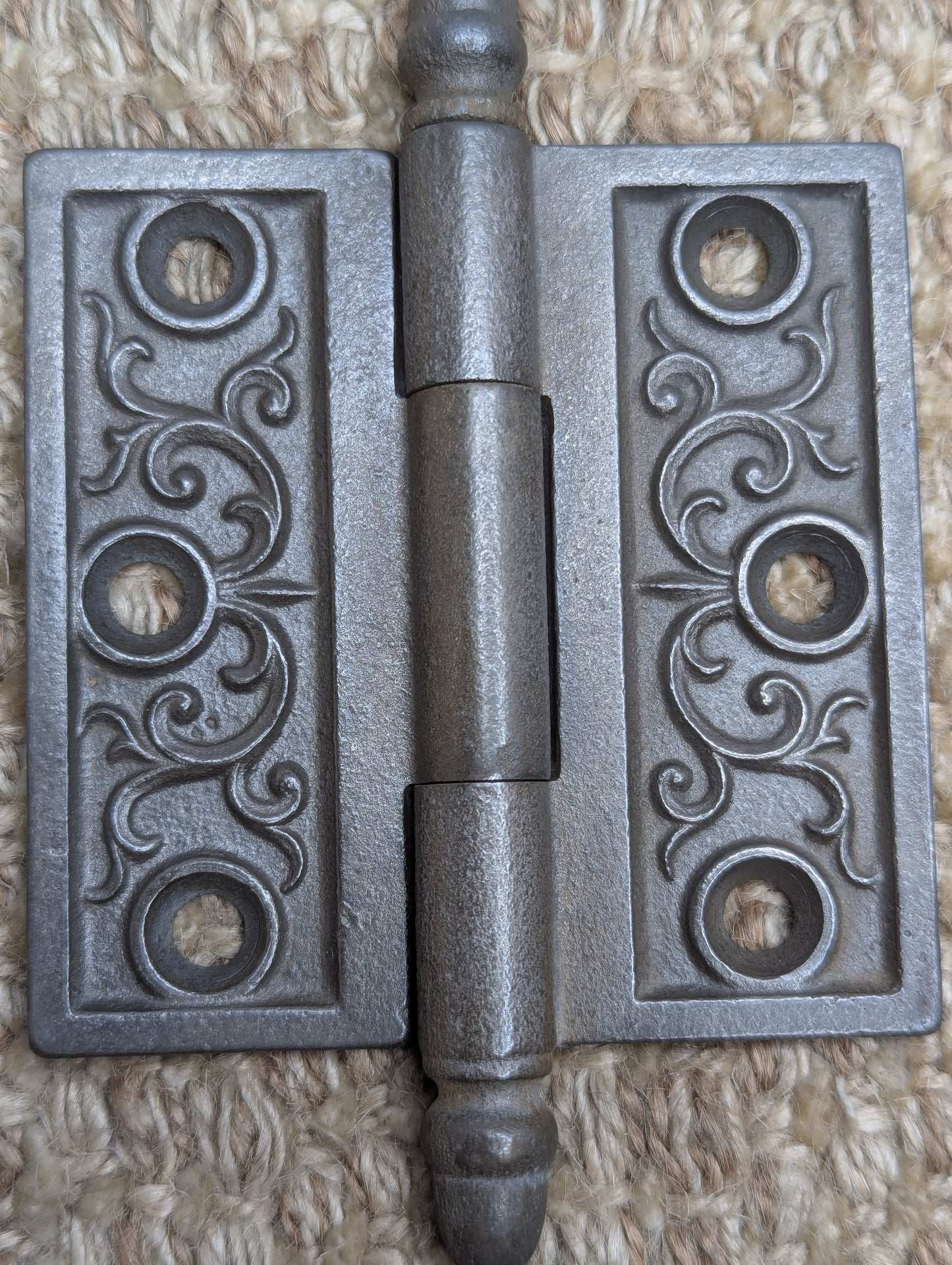 3" x 3" Antique Decorative Cast Iron Acorn Tip Hinge