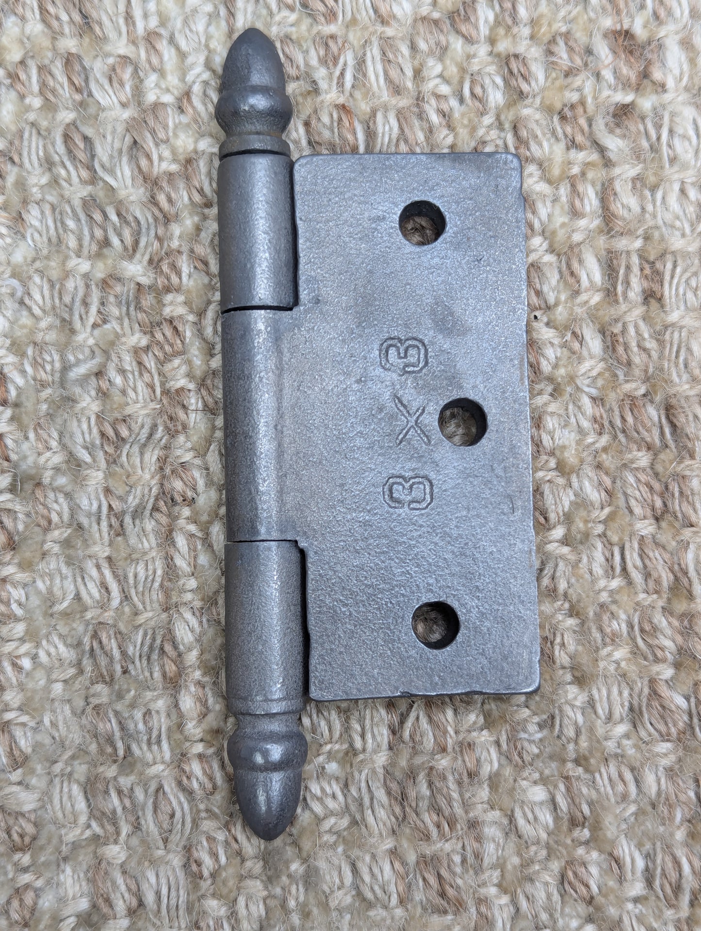 3" x 3" Antique Decorative Cast Iron Acorn Tip Hinge