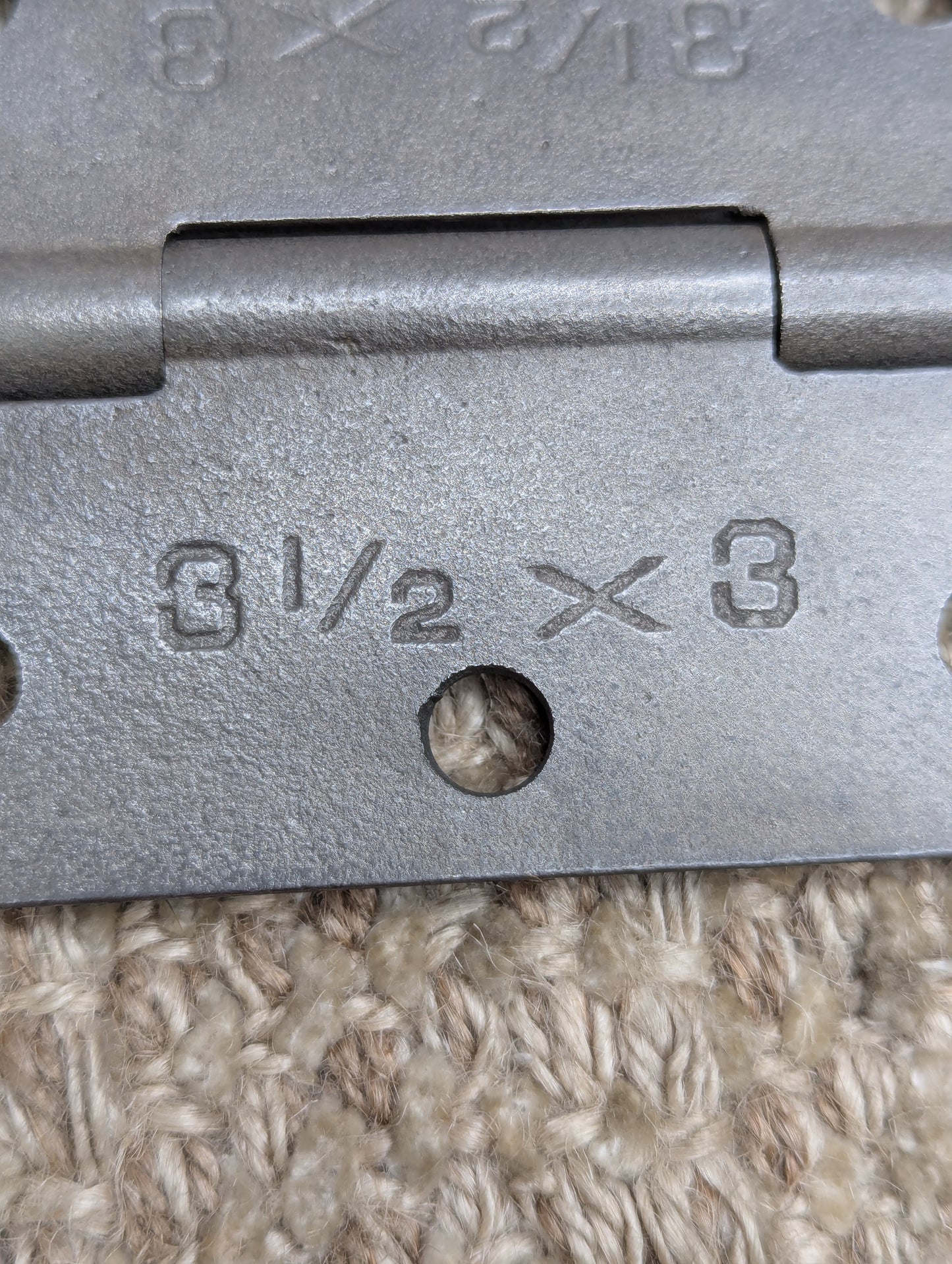 3" x 3 1/2" Antique Decorative Cast Iron Acorn Tip Hinge