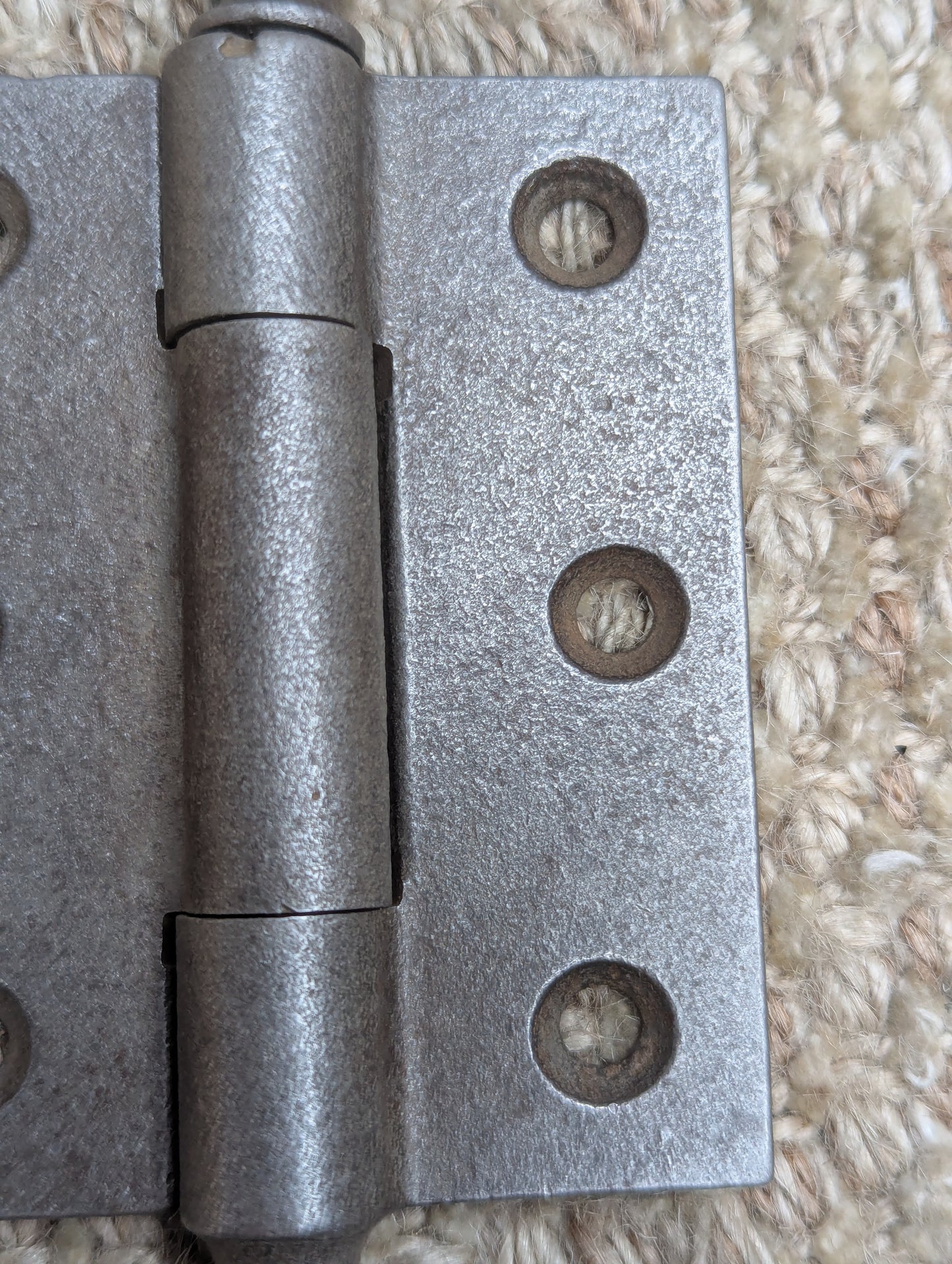 2 1/2" x 3" Antique Decorative Cast Iron Acorn Tip Hinge