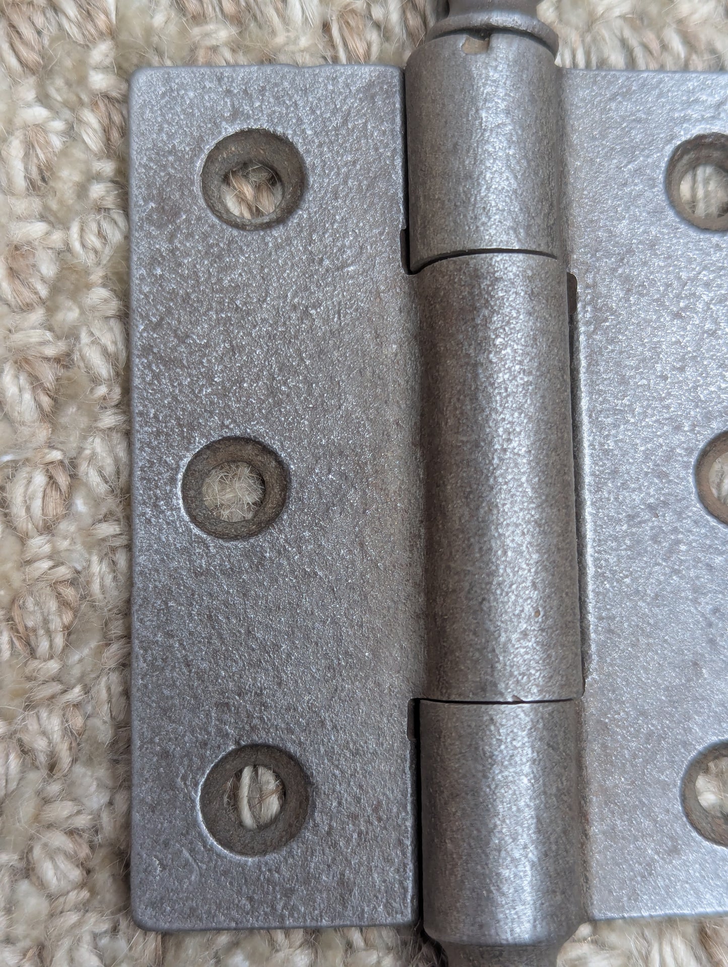 2 1/2" x 3" Antique Decorative Cast Iron Acorn Tip Hinge