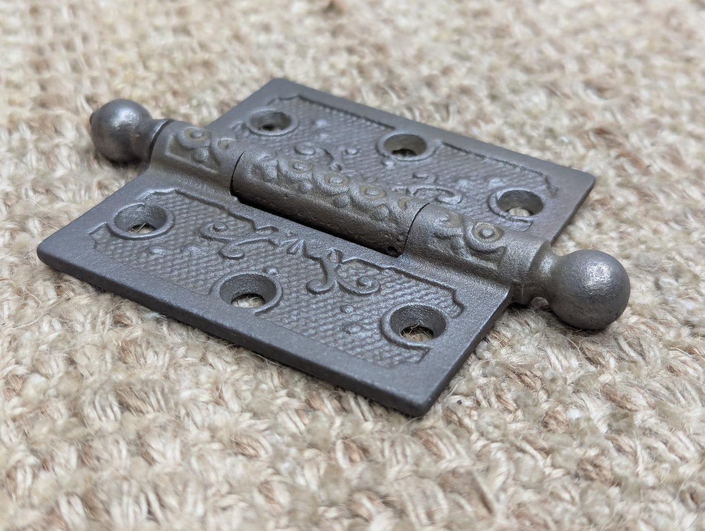 3" x 3" Antique Decorative Cast Iron Ball Tip Hinge