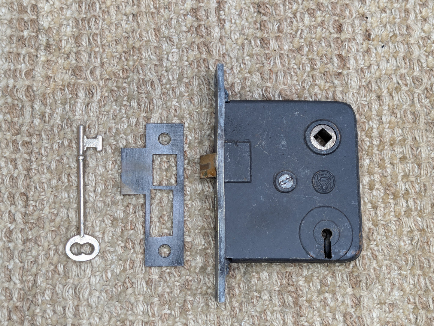 Antique Earle Interior Mortise Lock #400 Door Hardware With Key & Strike Plate