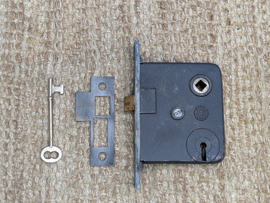 Antique Earle Interior Mortise Lock #400 Door Hardware With Key & Strike Plate