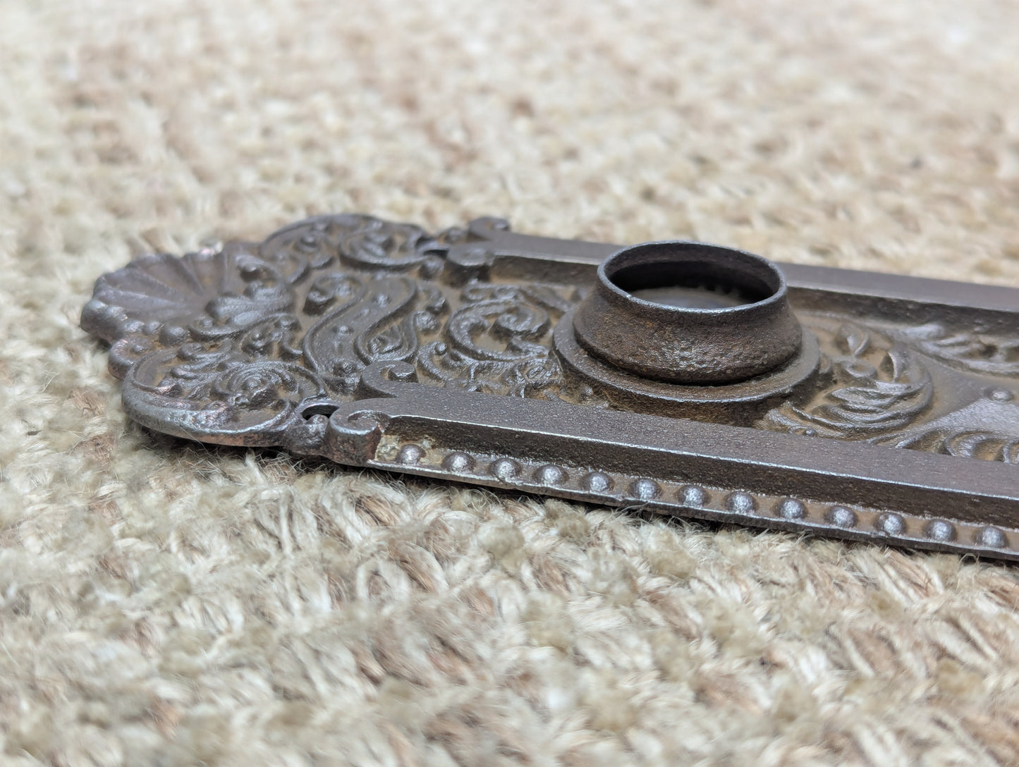 Antique Reading Co. Exterior Ornate Cast Iron Door Knob Plate Hardware