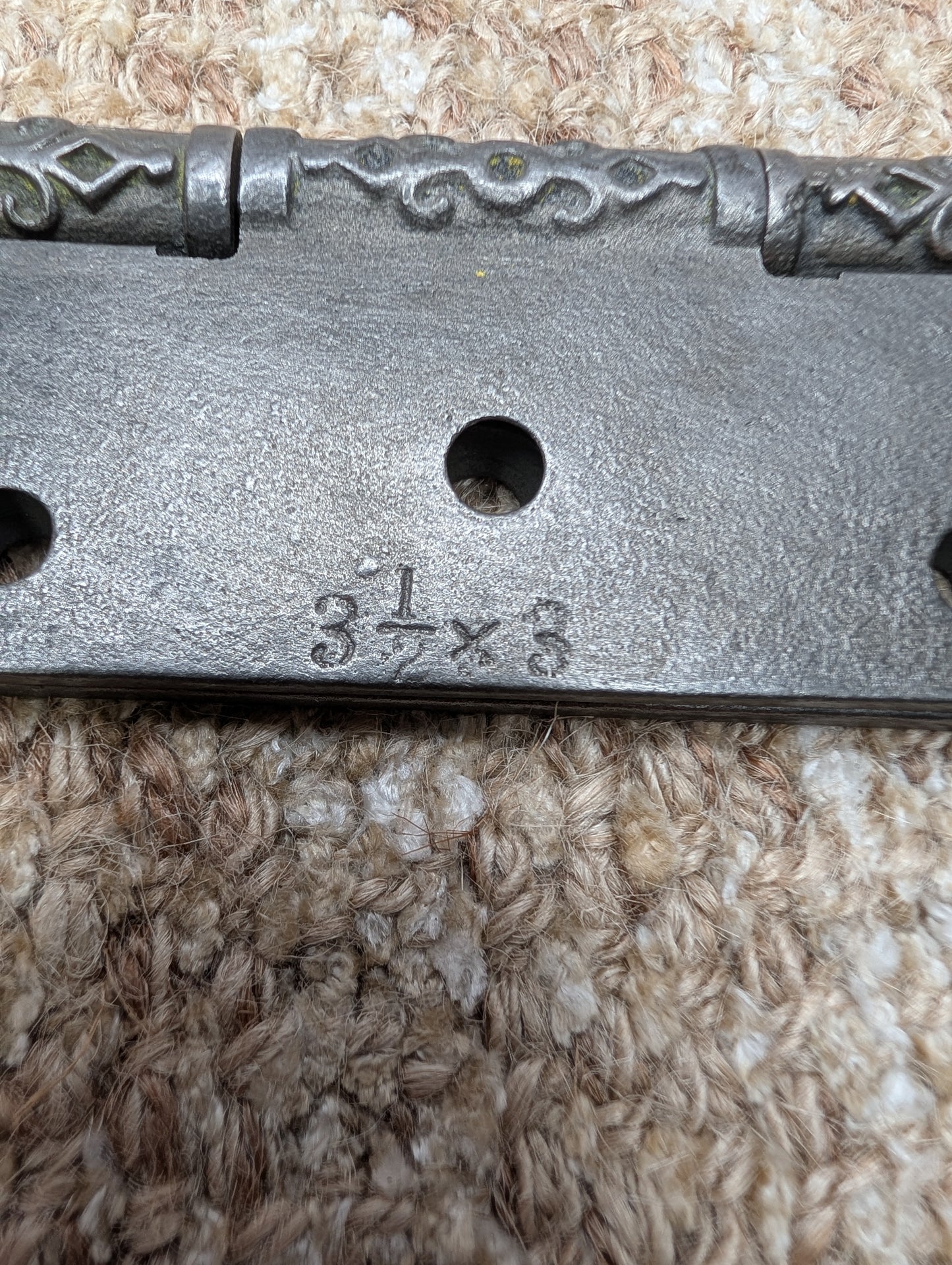 3" x 3 1/2" Antique Decorative Cast Iron Steeple Tip Hinge