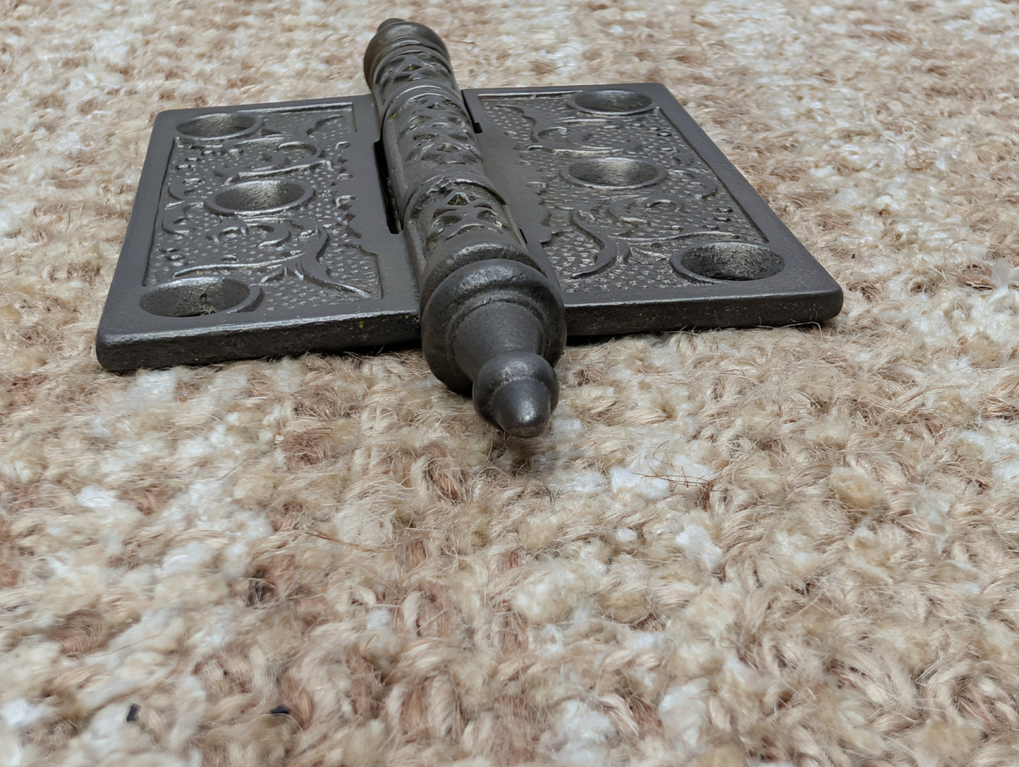 3" x 3 1/2" Antique Decorative Cast Iron Steeple Tip Hinge