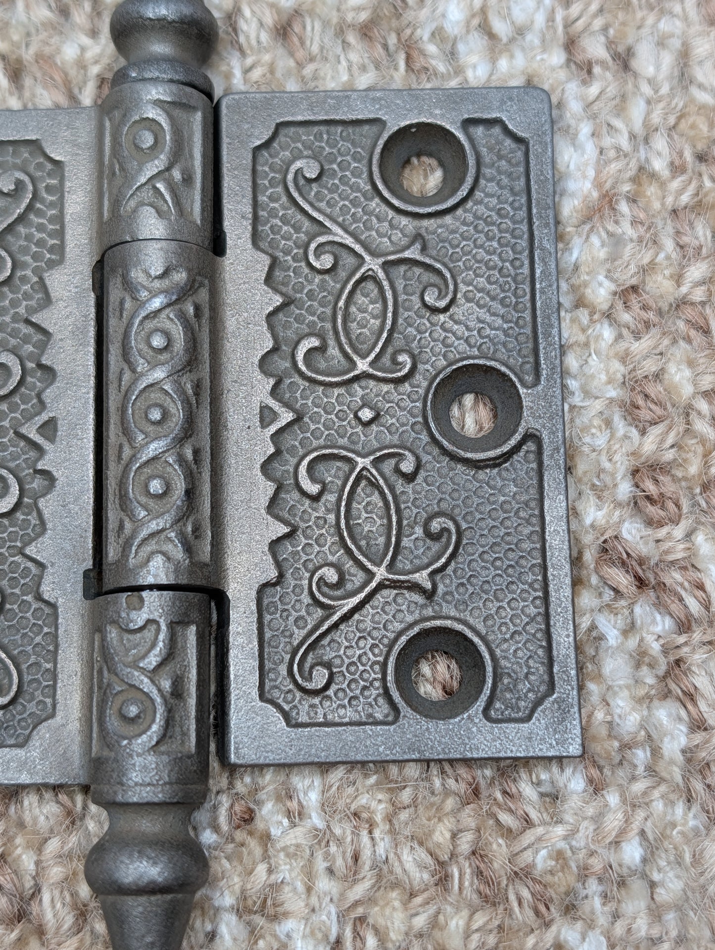 3 1/2" x 3" Antique Decorative Cast Iron Steeple Tip Hinge