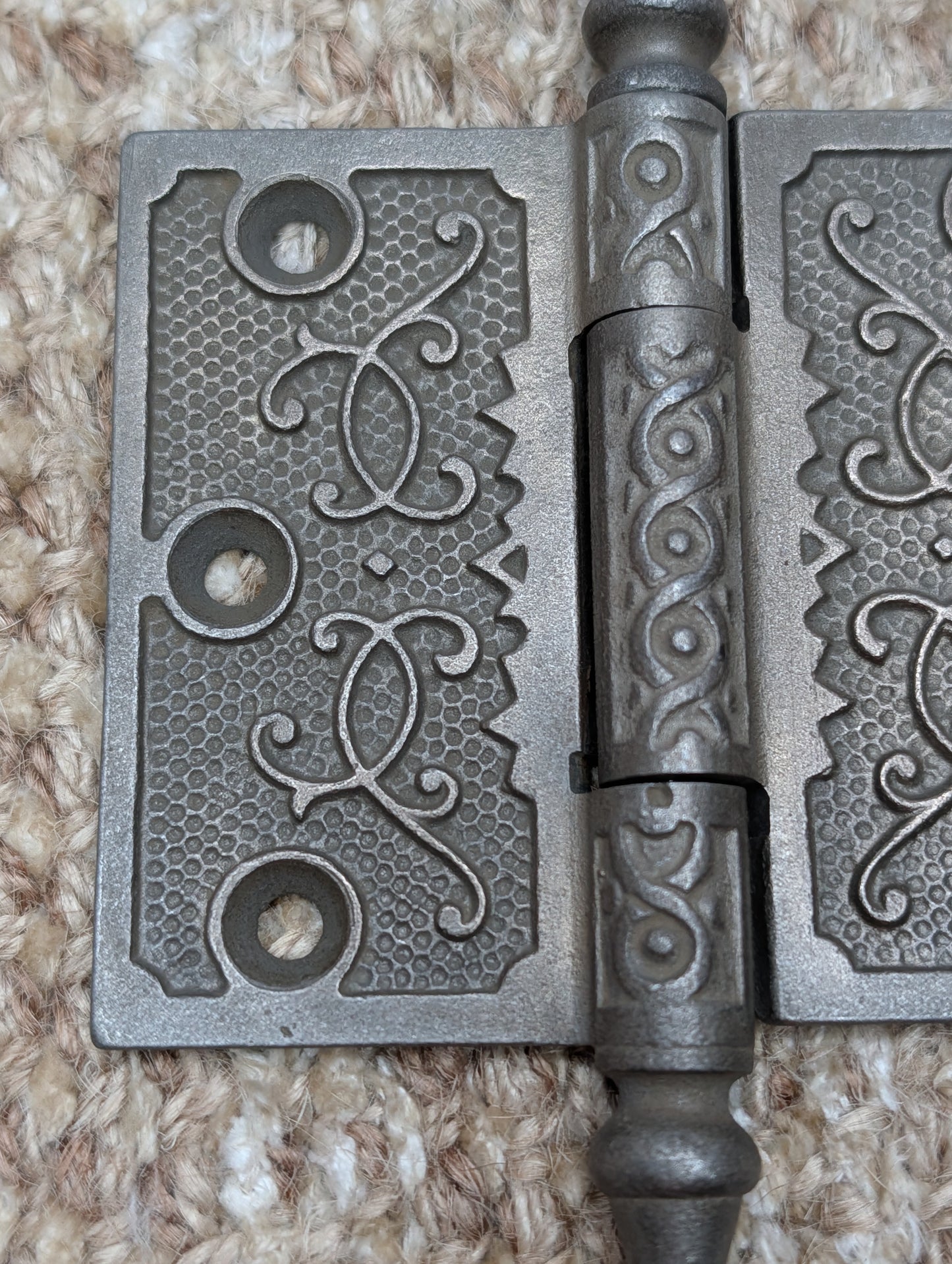 3 1/2" x 3" Antique Decorative Cast Iron Steeple Tip Hinge