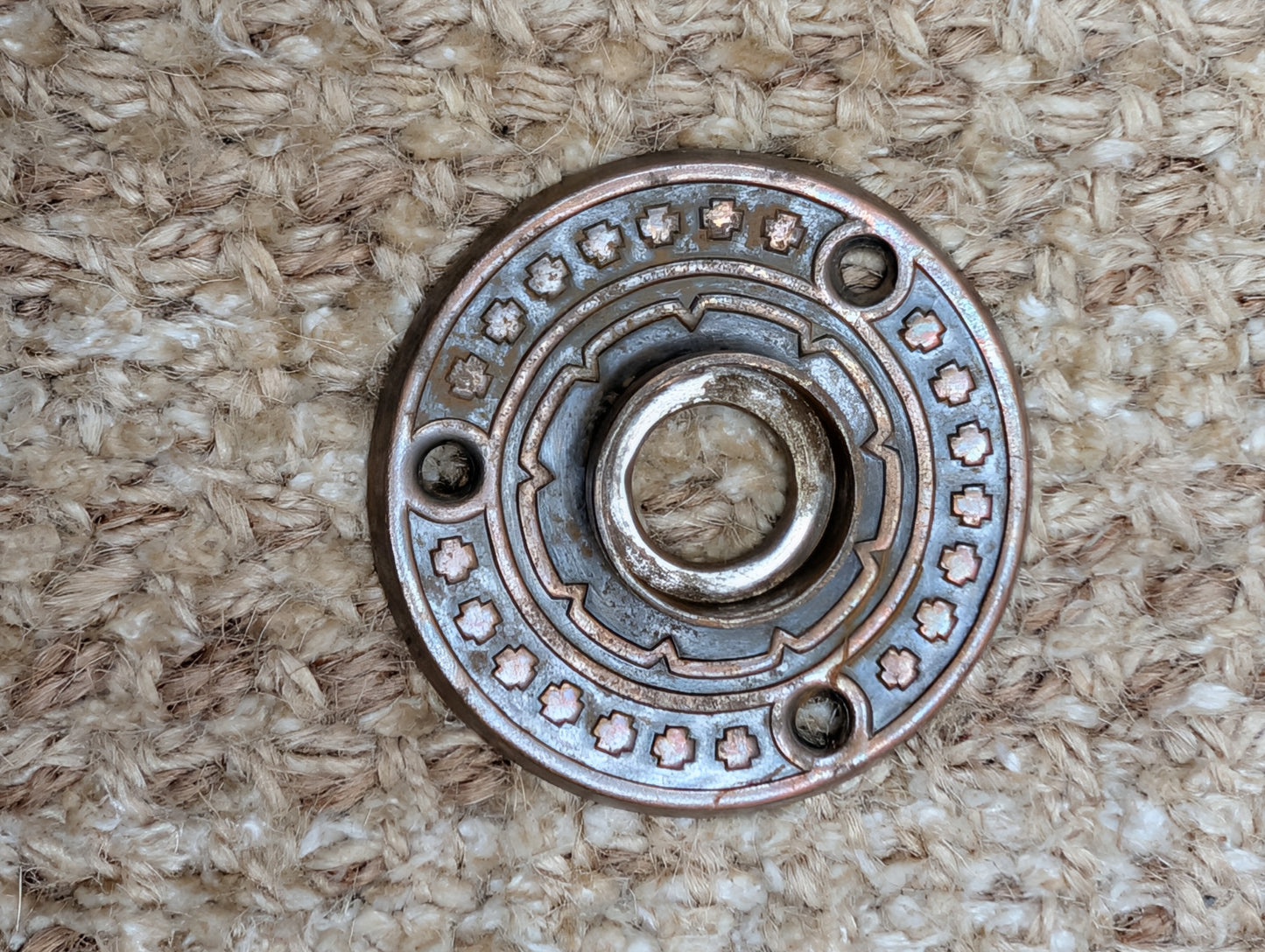 2" Antique Decorative Brass Plated Steel Rosette Escutcheon For Door Knob