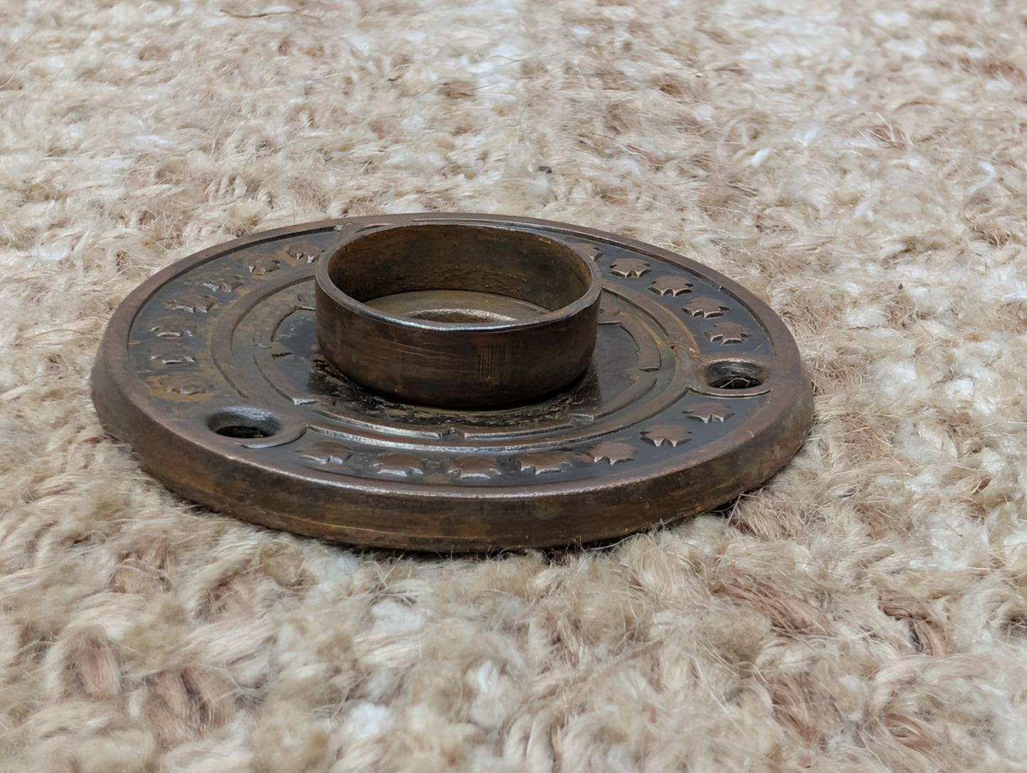 2" Antique Decorative Brass Plated Steel Rosette Escutcheon For Door Knob