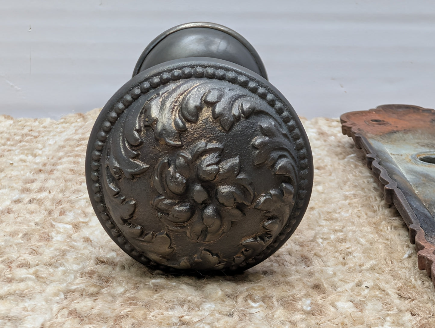 Antique Yale & Towne Monaco Cast Iron Door Knobs and Plates #509 Set Circa 1905