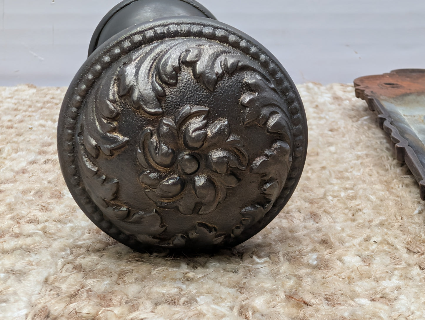 Antique Yale & Towne Monaco Cast Iron Door Knobs and Plates #509 Set Circa 1905